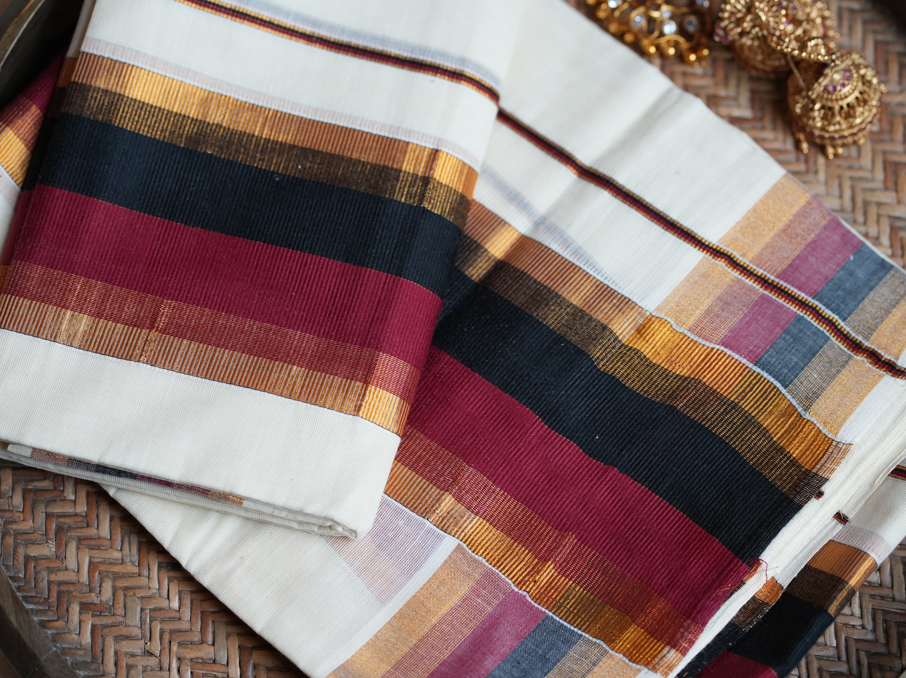 ❤️ Off-White Cotton Kerala Single Set Mundu with Maroon, Black & Gold Kasavu Borders ✨🌾
