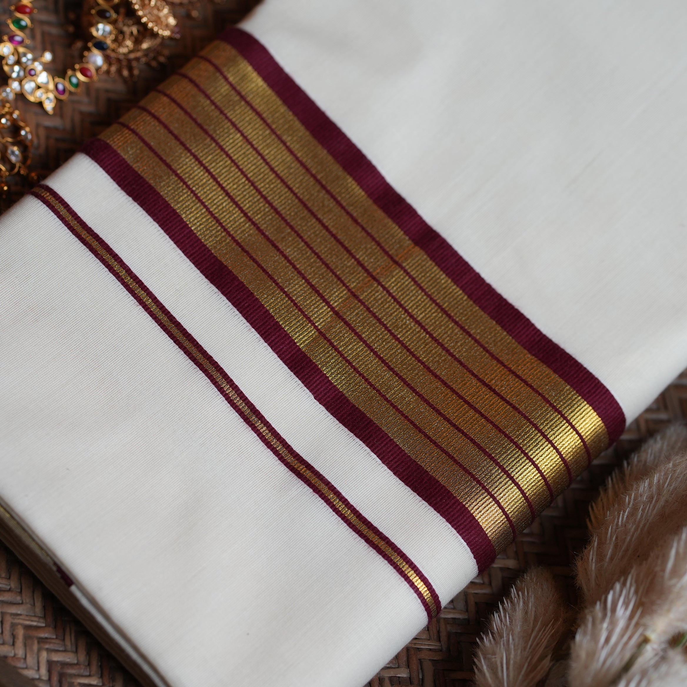 🍇 Maroon & Gold Premium Soft Cotton Handloom ReplicaKerala Saree 🌟
