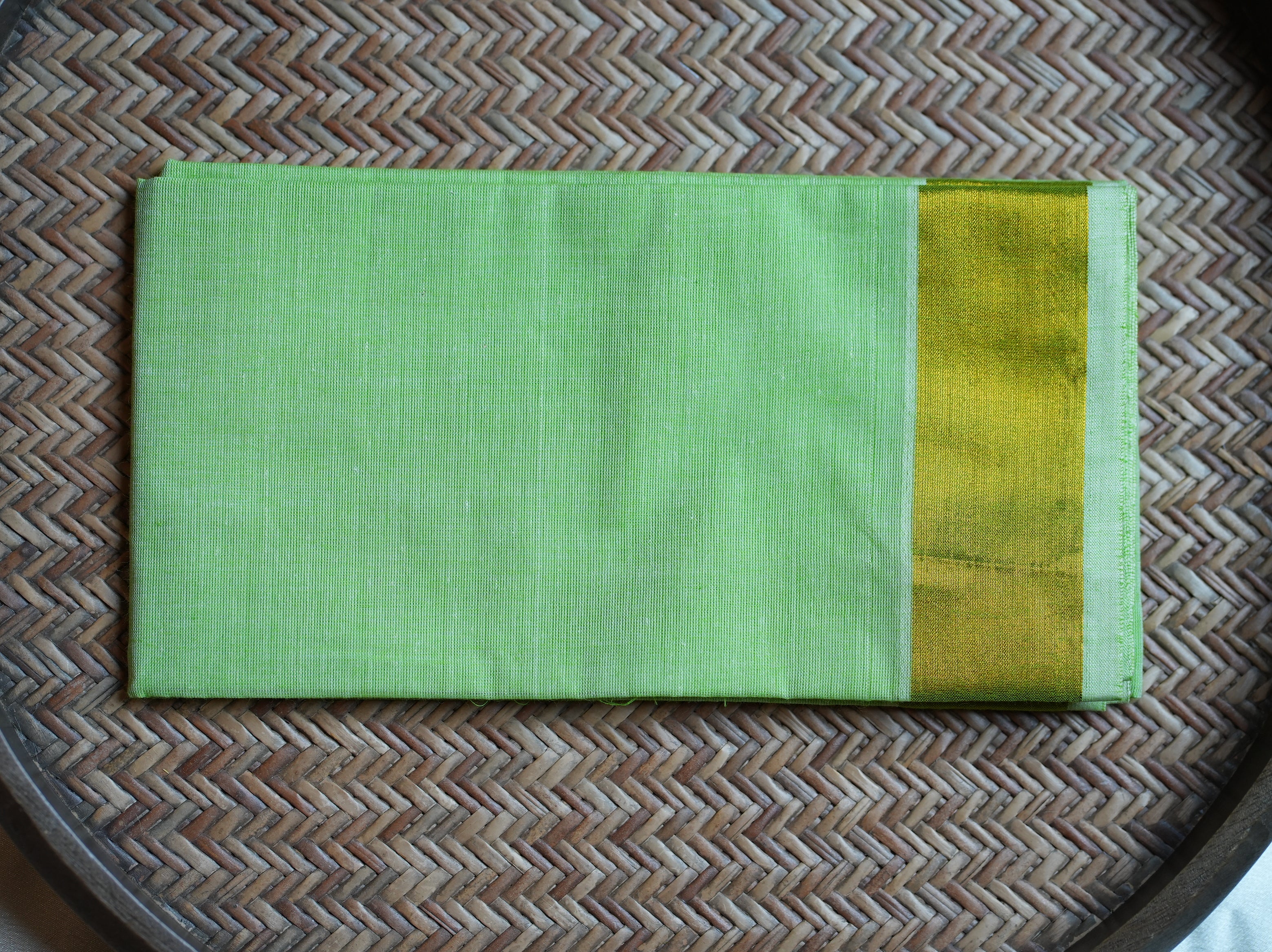 🍏 Fresh Apple Green & Gold Cotton Kerala Set Mundu with Matching Blouse 🌟