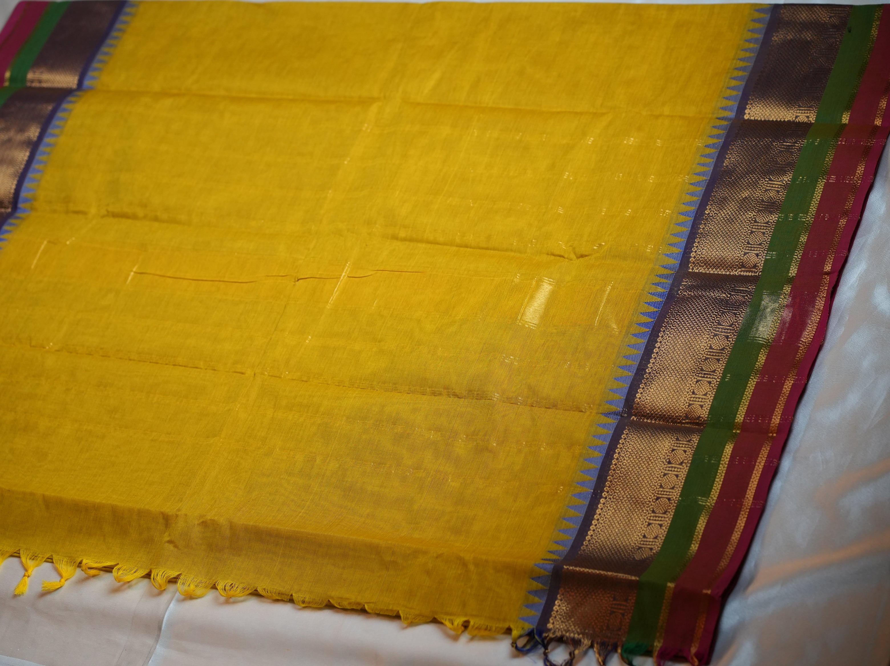 💛 Mustard Yellow Kanchi Cotton Saree with Korvai Temple Border 🌟