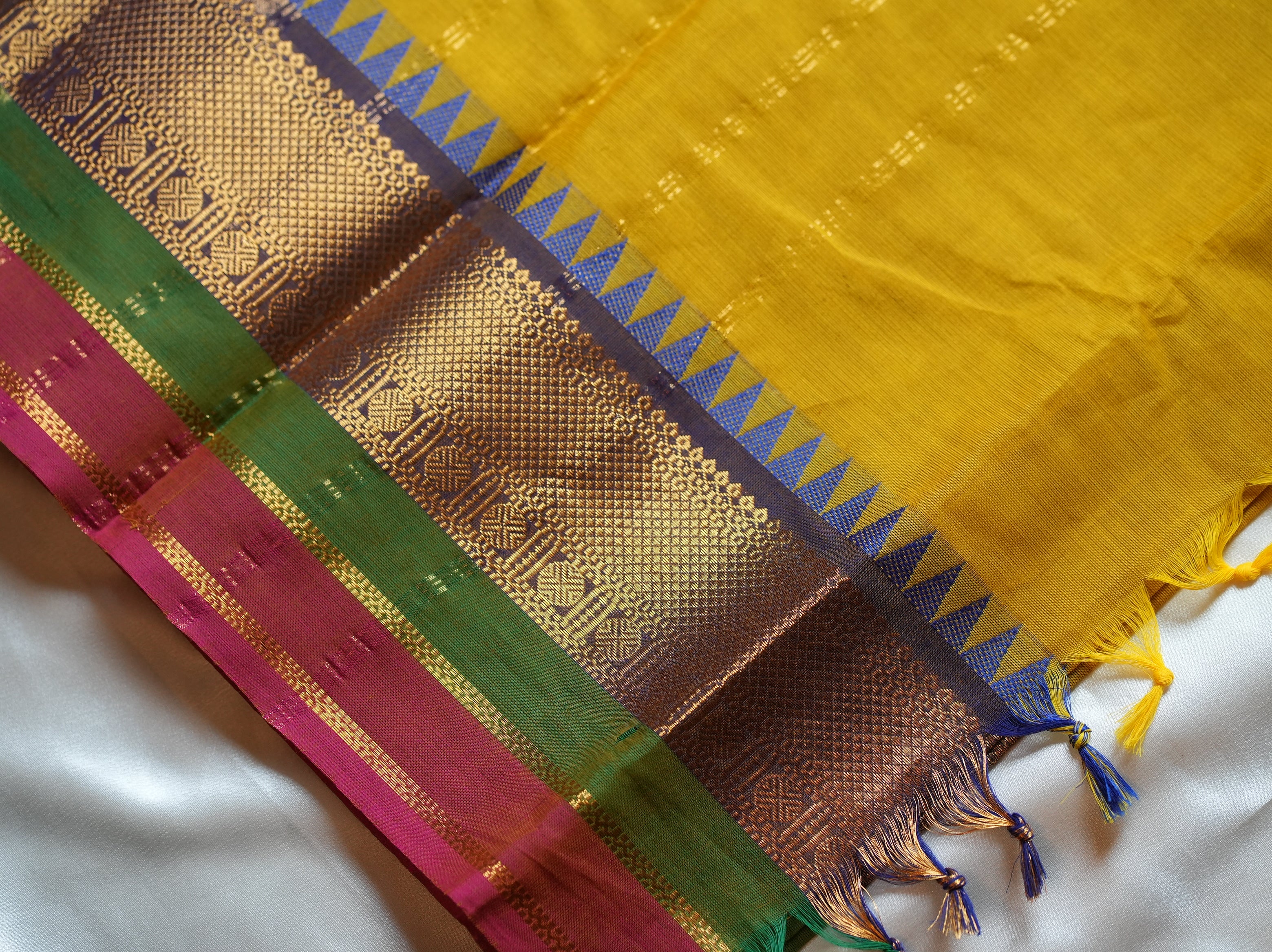 💛 Mustard Yellow Kanchi Cotton Saree with Korvai Temple Border 🌟