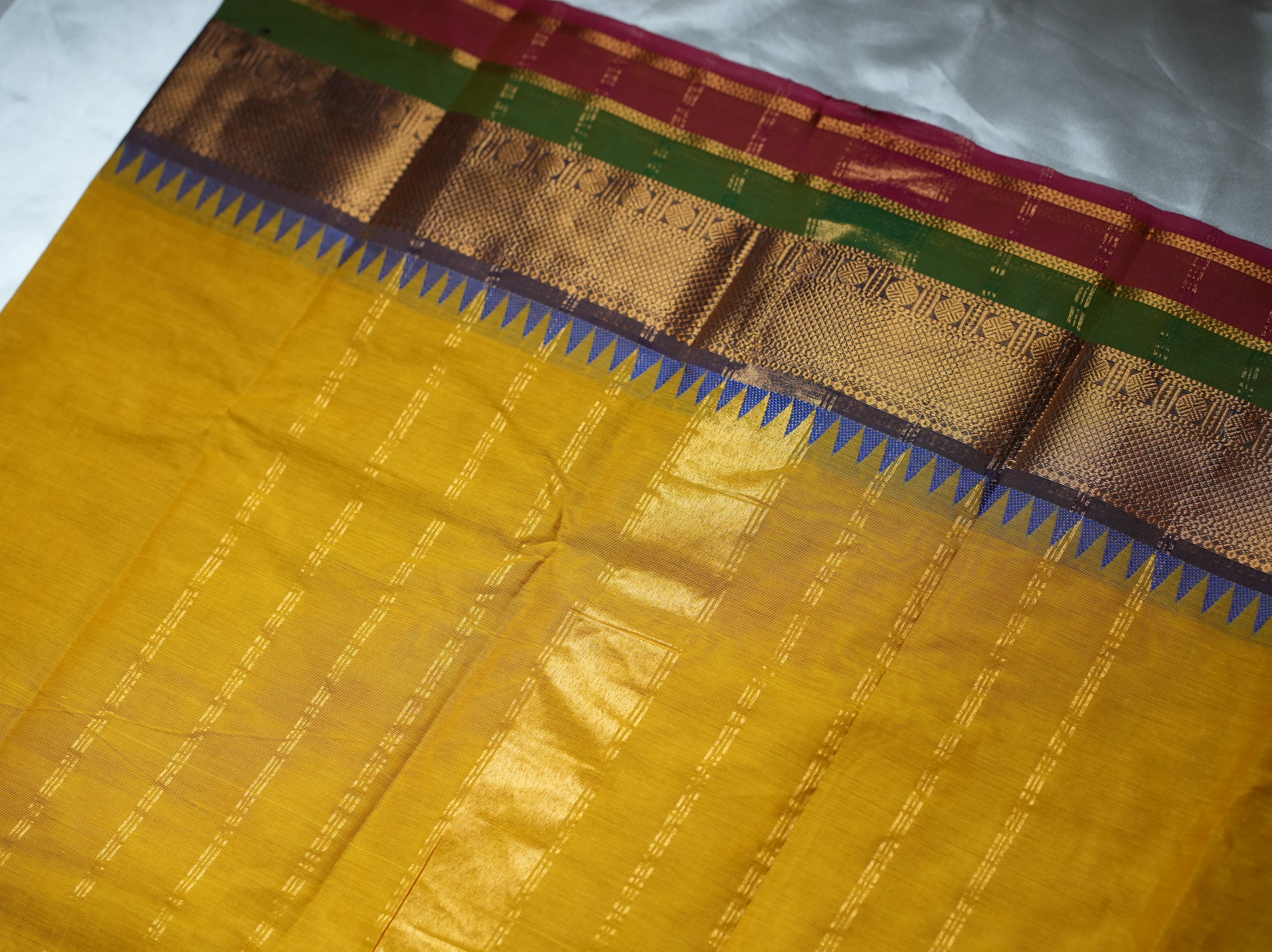 💛 Mustard Yellow Kanchi Cotton Saree with Korvai Temple Border 🌟