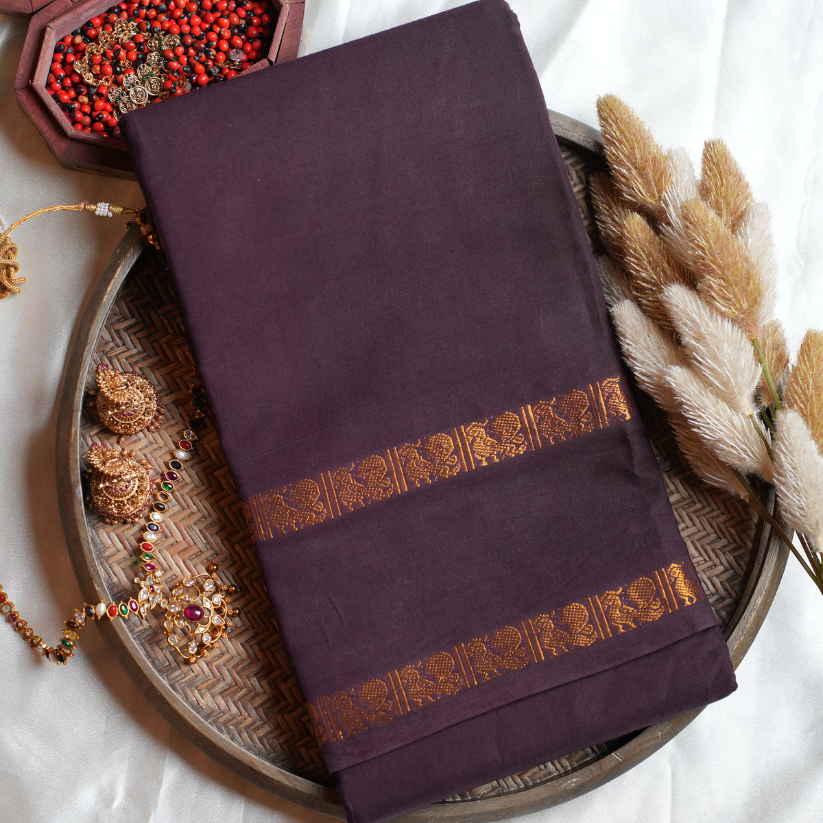 🍇 Deep Wine Purple Sungudi Cotton Saree 🌟