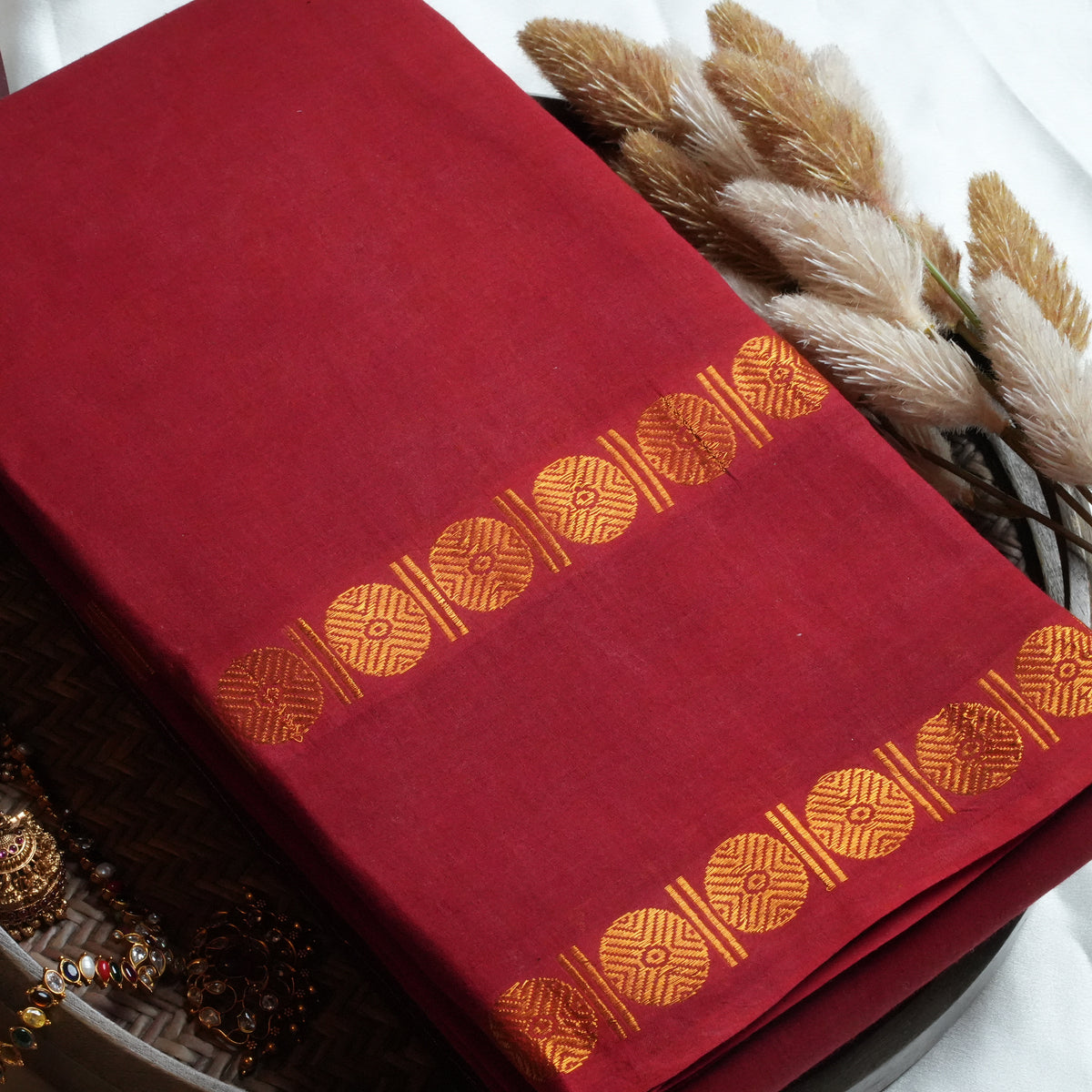 ❤️ Crimson Red Sungudi Cotton Saree 🌟