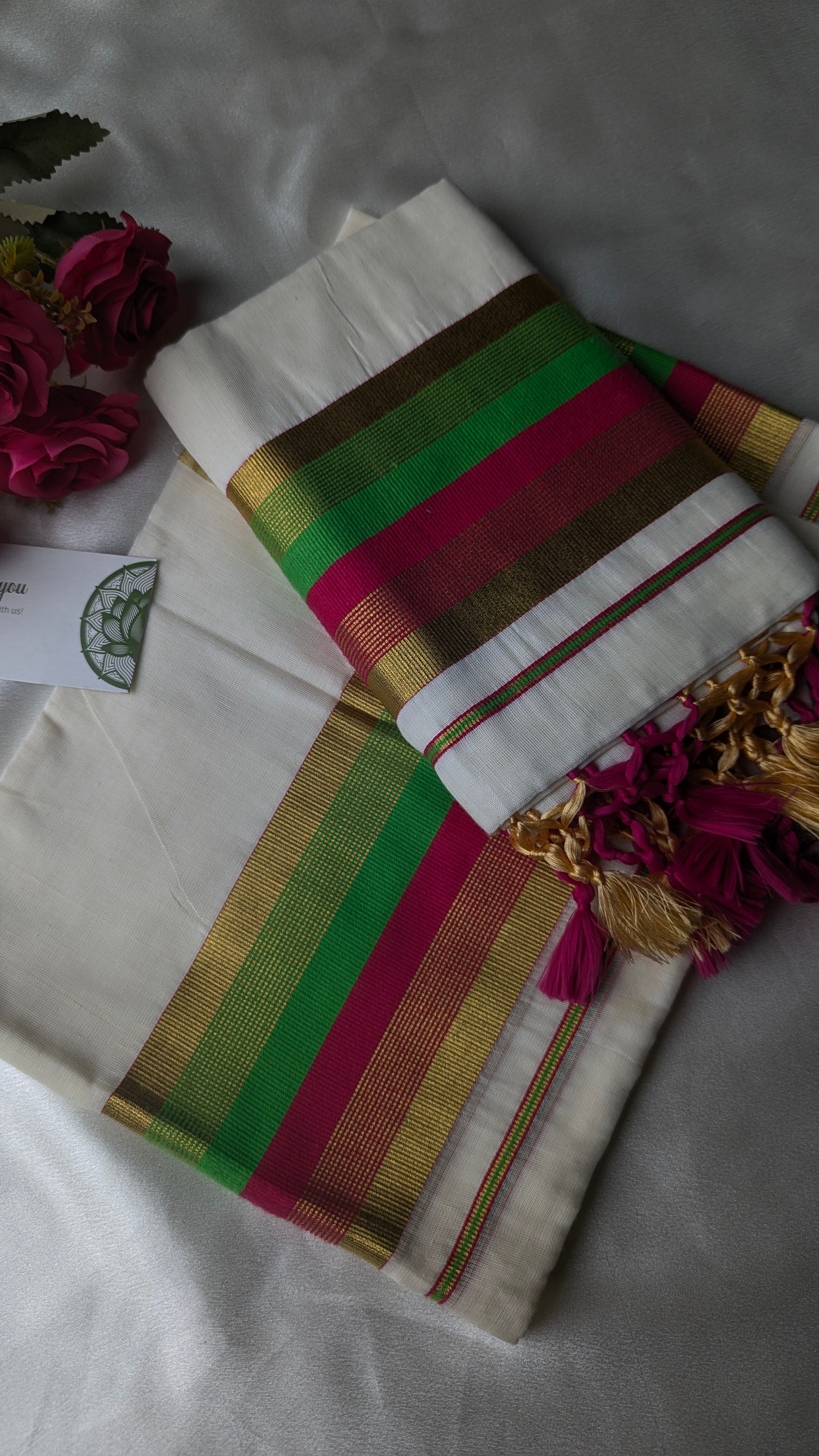 Single Set Mundu in Green & Maroon
