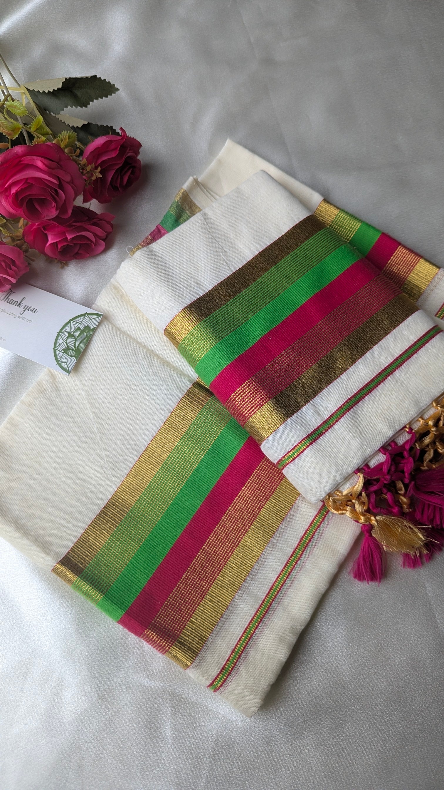Single Set Mundu in Green & Maroon