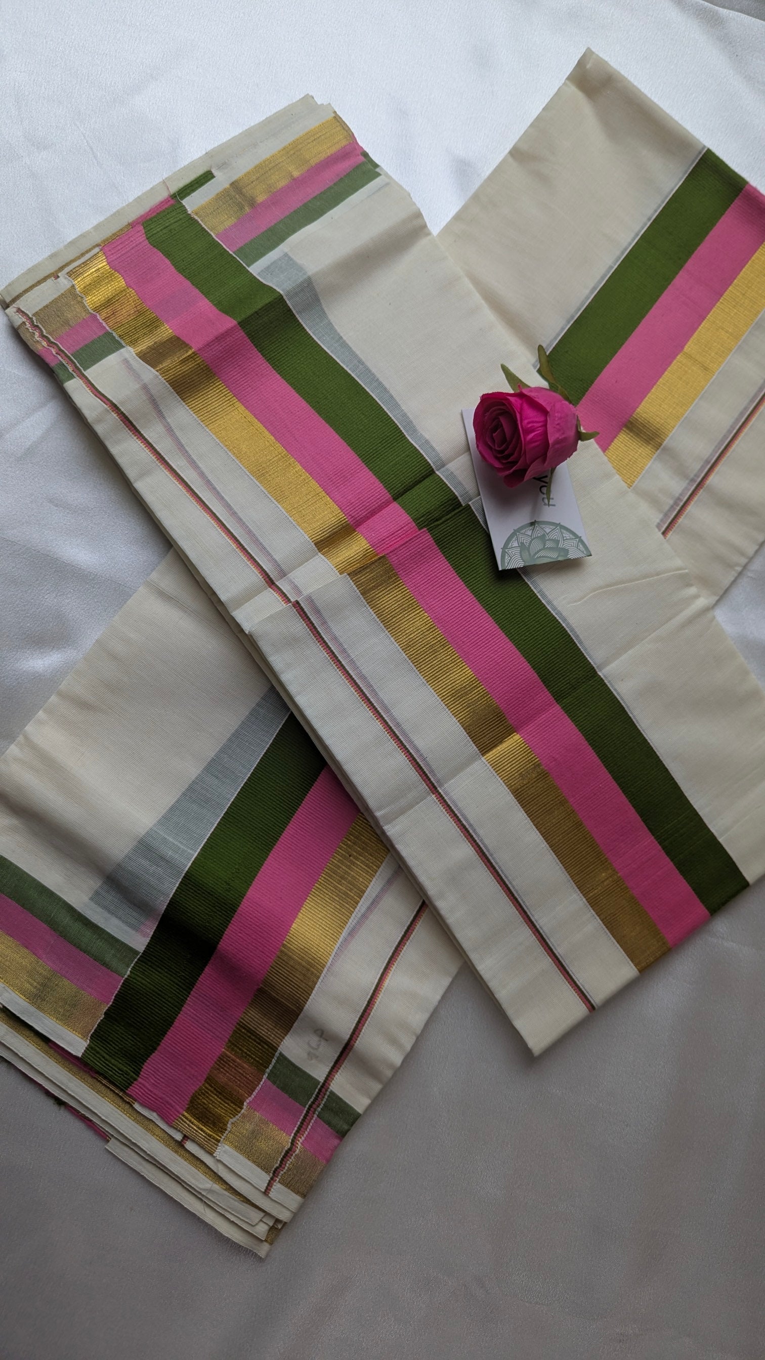 Single Set Mundu in Green & Rose