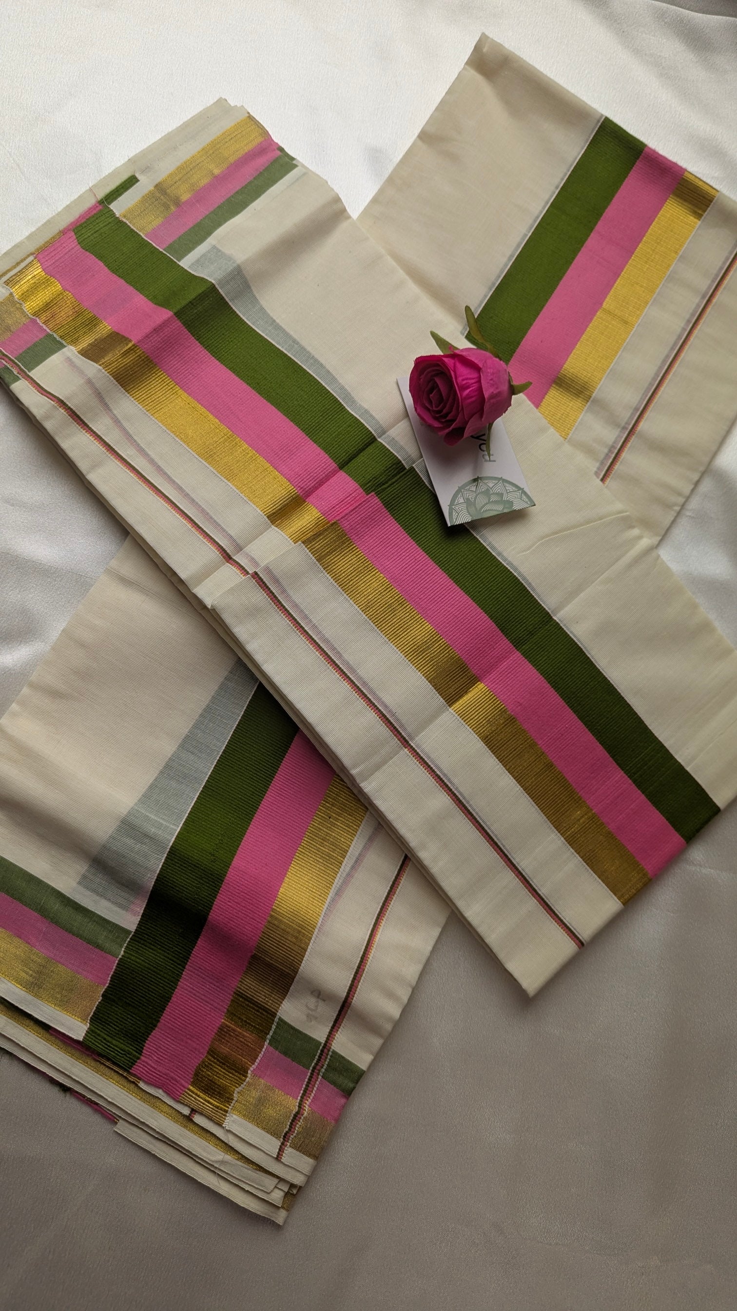 Single Set Mundu in Green & Rose