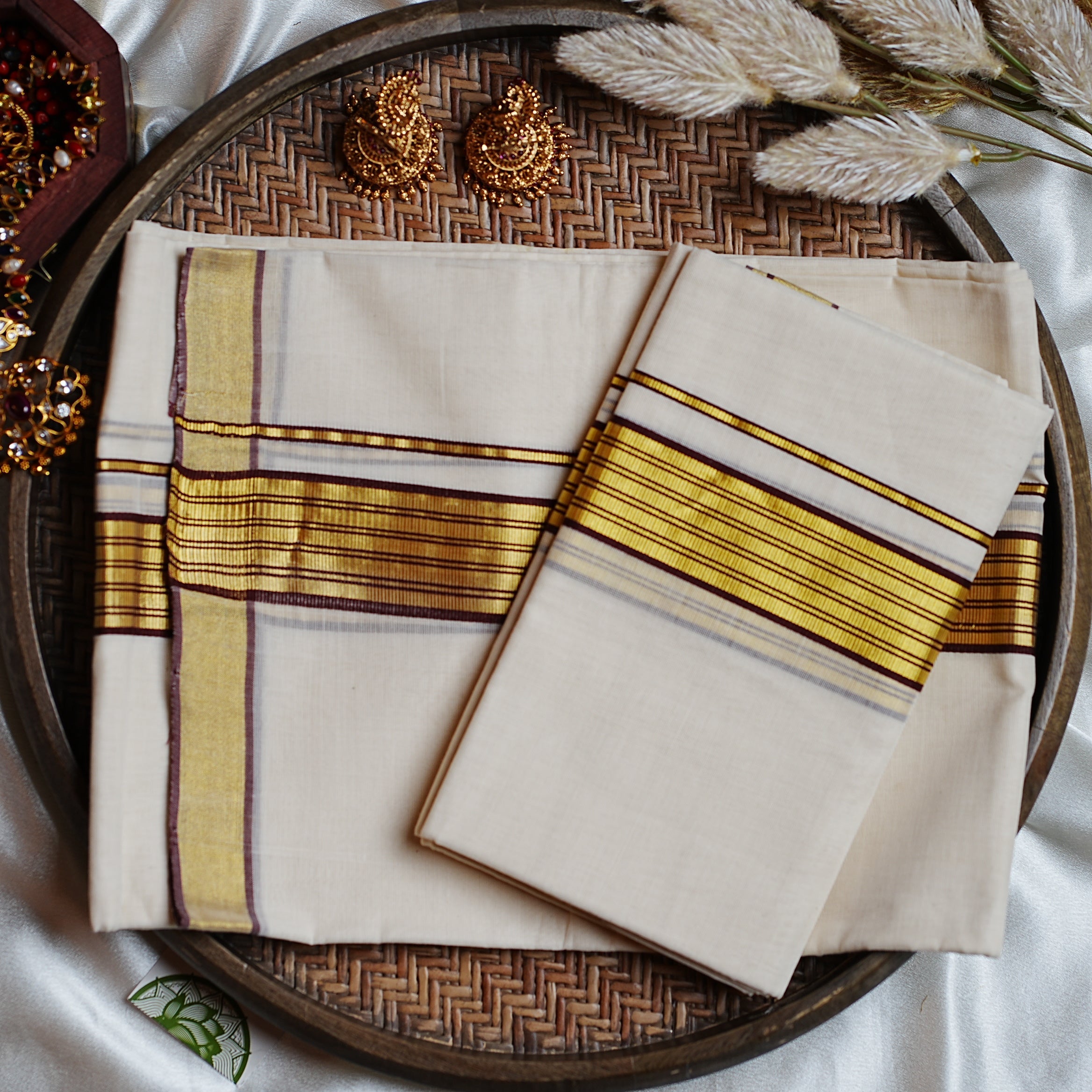 🌾 Antique Gold & Rich Maroon: Premium Balaramapuram Handloom Unakkapavu Kerala Single Set Mundu ✨ - SAROYA