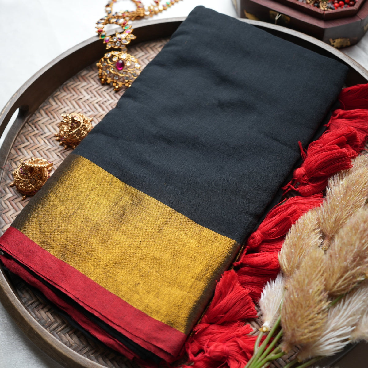 🖤 Bold Black Pure Mul Cotton Saree with Antique Gold Zari & Red Border ✨🔴 - SAROYA