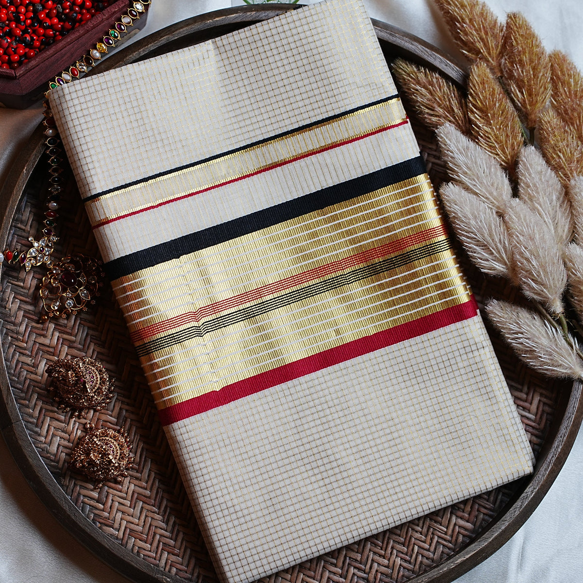 🌾 Classic Golden Check Cotton Kerala Saree with Running Blouse ✨ - SAROYA