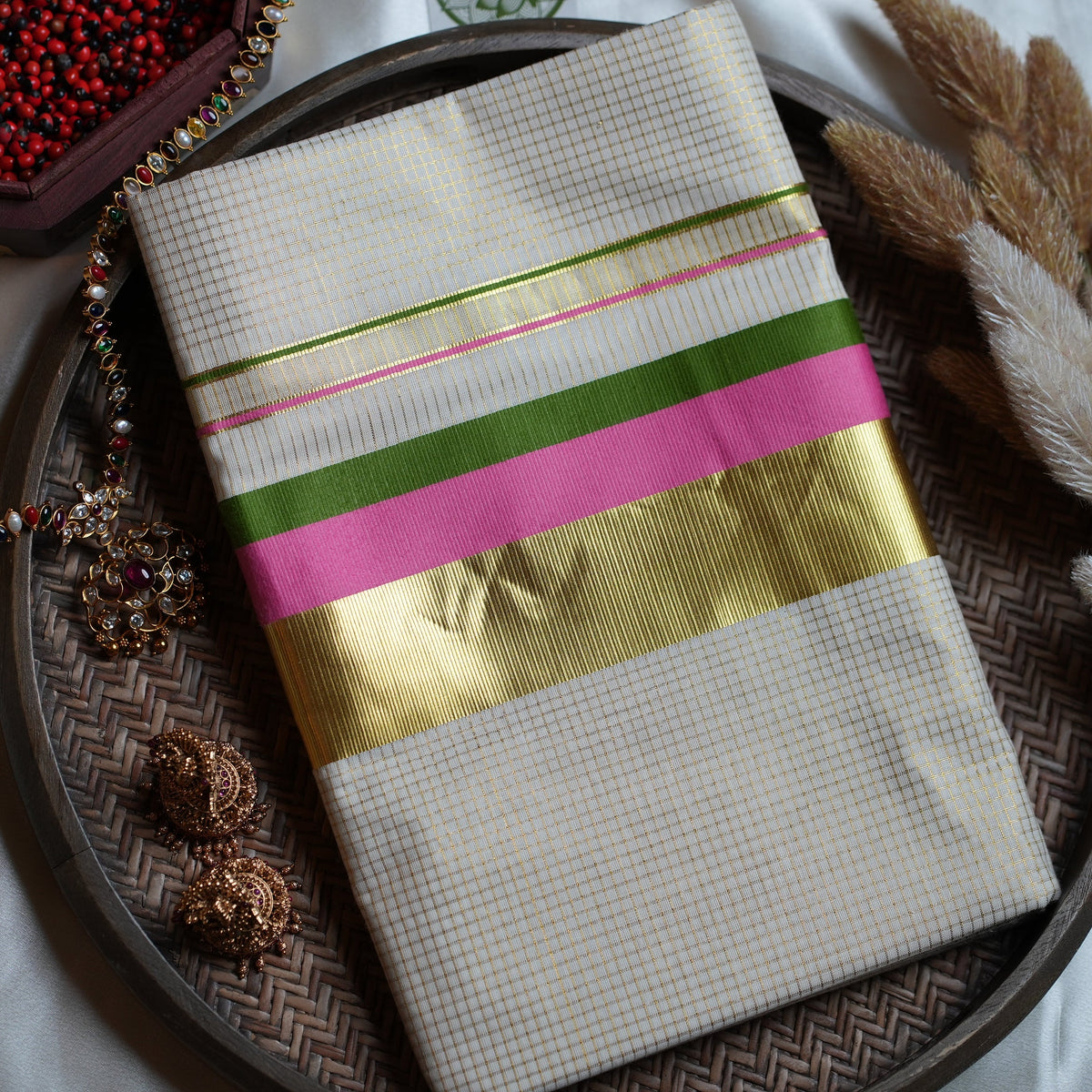 🌸 Classic Golden Check Leaf Green & Rose Pink Cotton Kerala Saree with Running Blouse ✨ - SAROYA