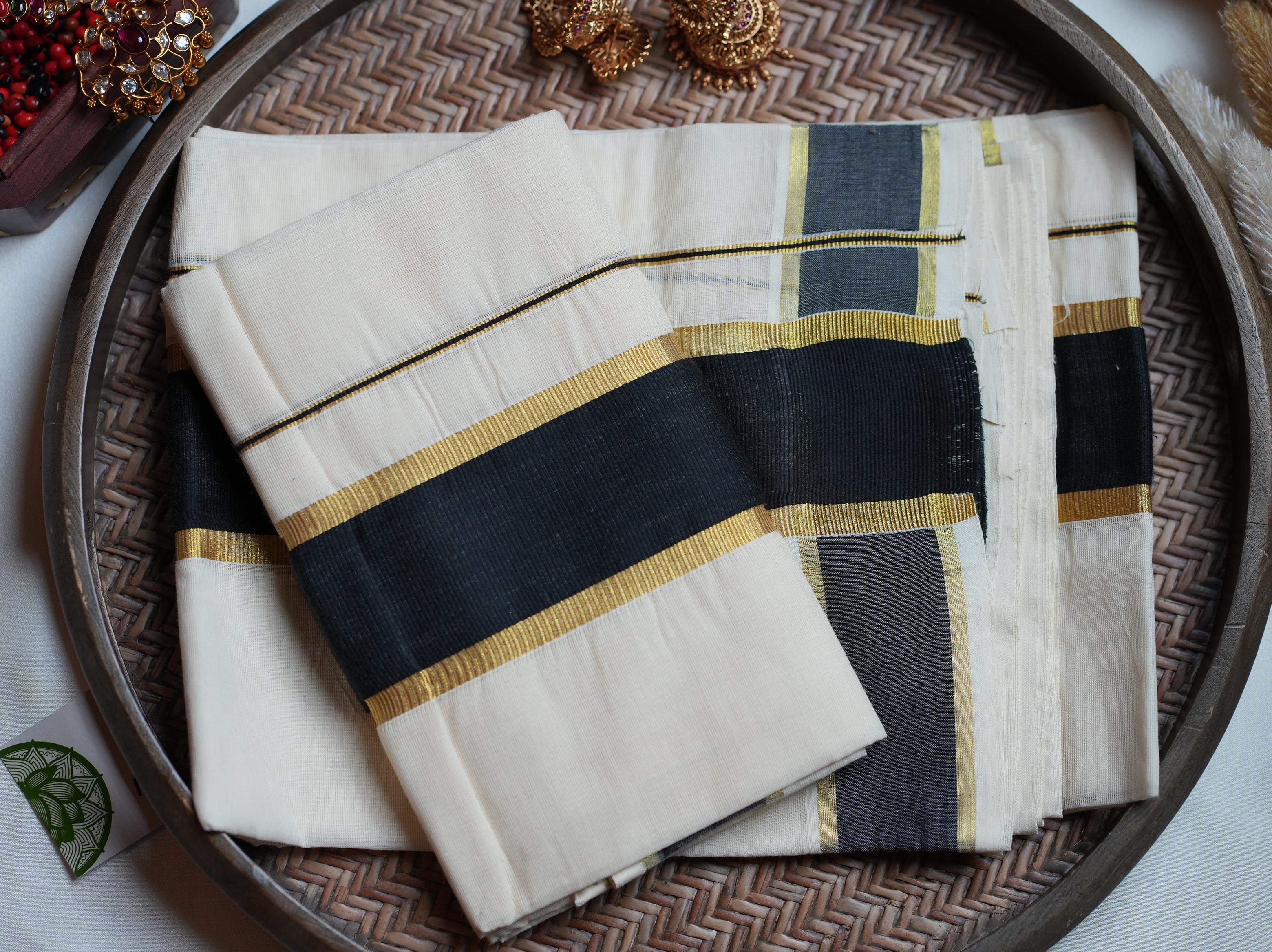 🖤 Classic Jet Black & Lustrous Gold Cotton Kerala Single Set Mundu ✨ - SAROYA