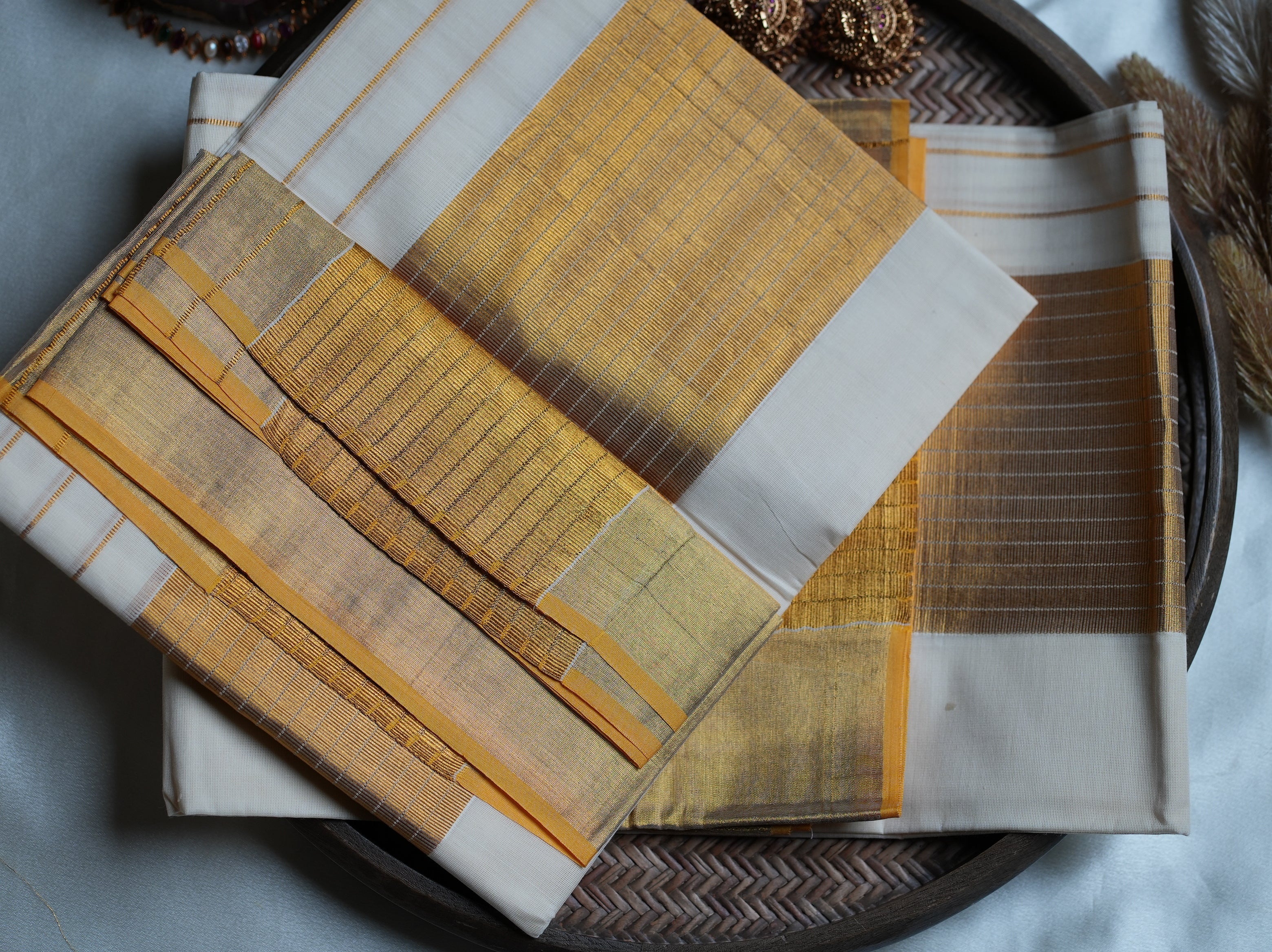 ✨ Classic Off-White & Golden Zari Premium Pure Cotton Handloom Replica Kerala Single Set Mundu 🌾 - SAROYA