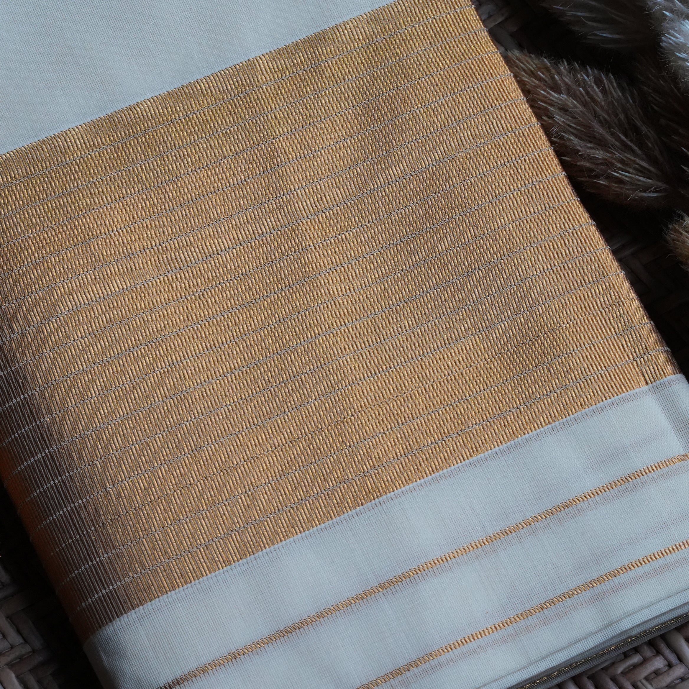 ✨ Classic Off-White & Golden Zari Premium Pure Cotton Handloom Replica Kerala Single Set Mundu 🌾 - SAROYA