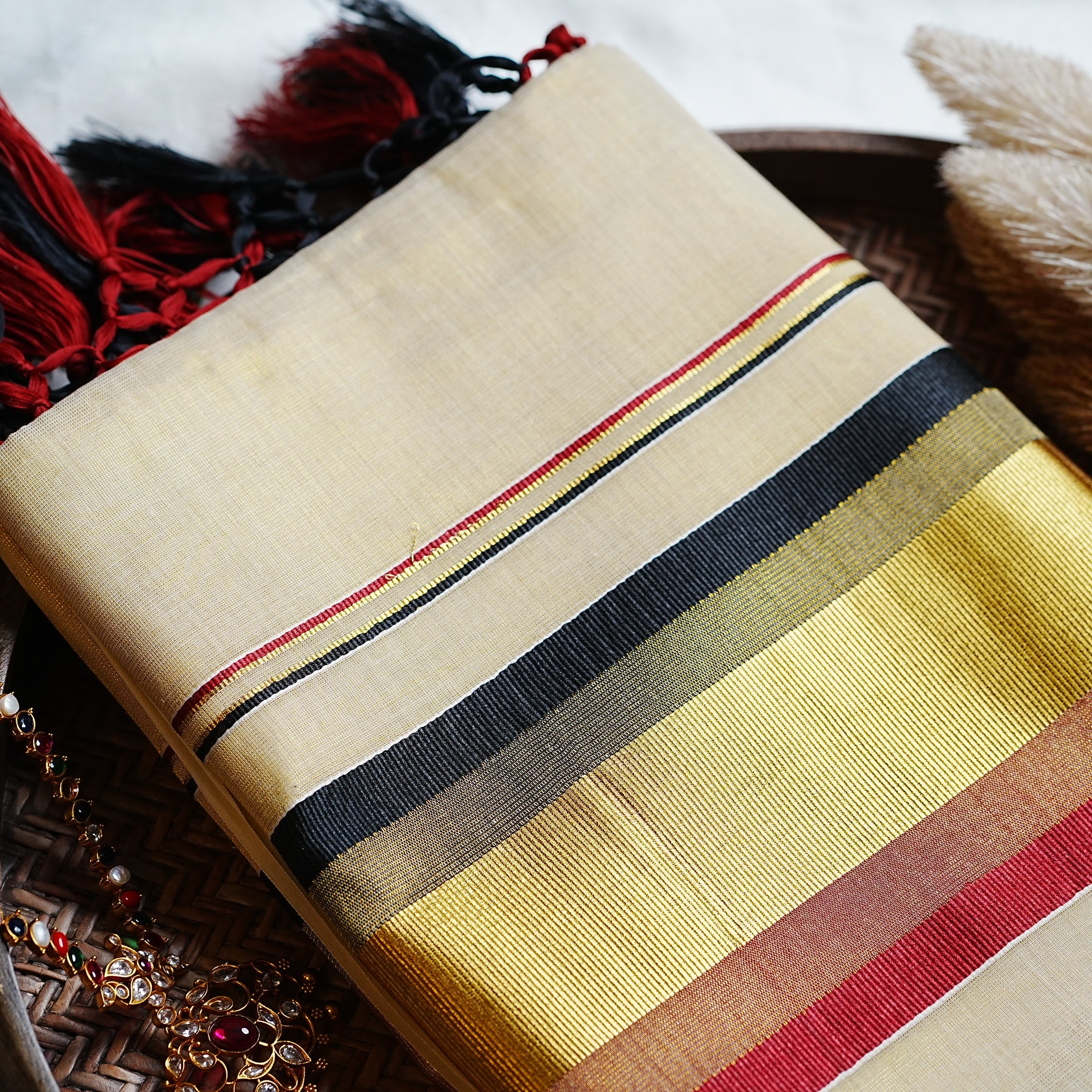 🖤 Crimson, Jet Black & Multi-Tone Border: Premium Tissue Kerala Saree ✨ - SAROYA