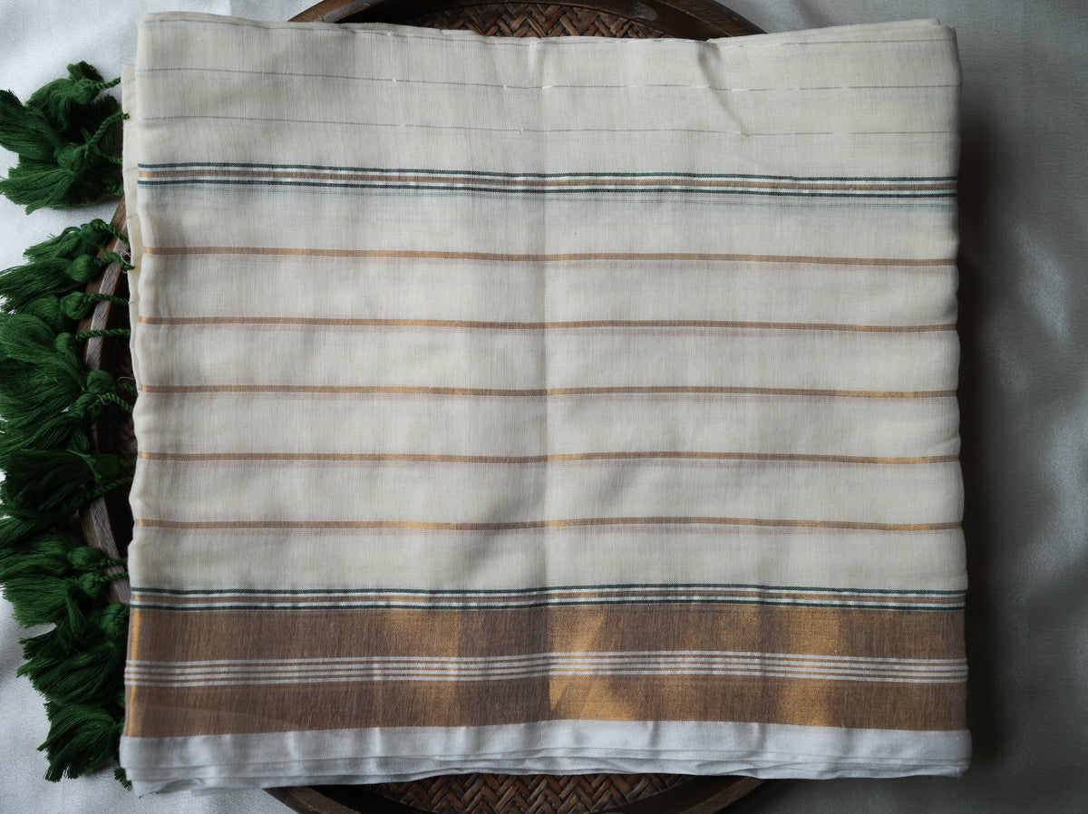 Deep Forest Green & Copper Zari Accent Edition Mulcotton Saree 🌿 - SAROYA