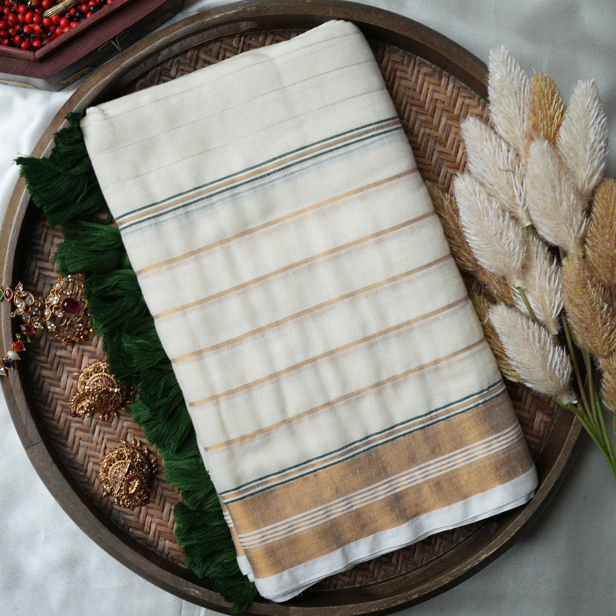 Deep Forest Green & Copper Zari Accent Edition Mulcotton Saree 🌿 - SAROYA