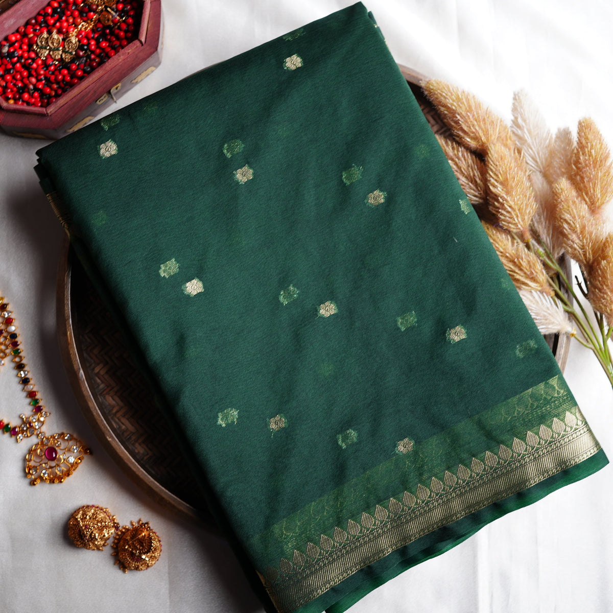 🌲 Emerald Green Banarasi Kora Organza Saree 💚✨ - SAROYA