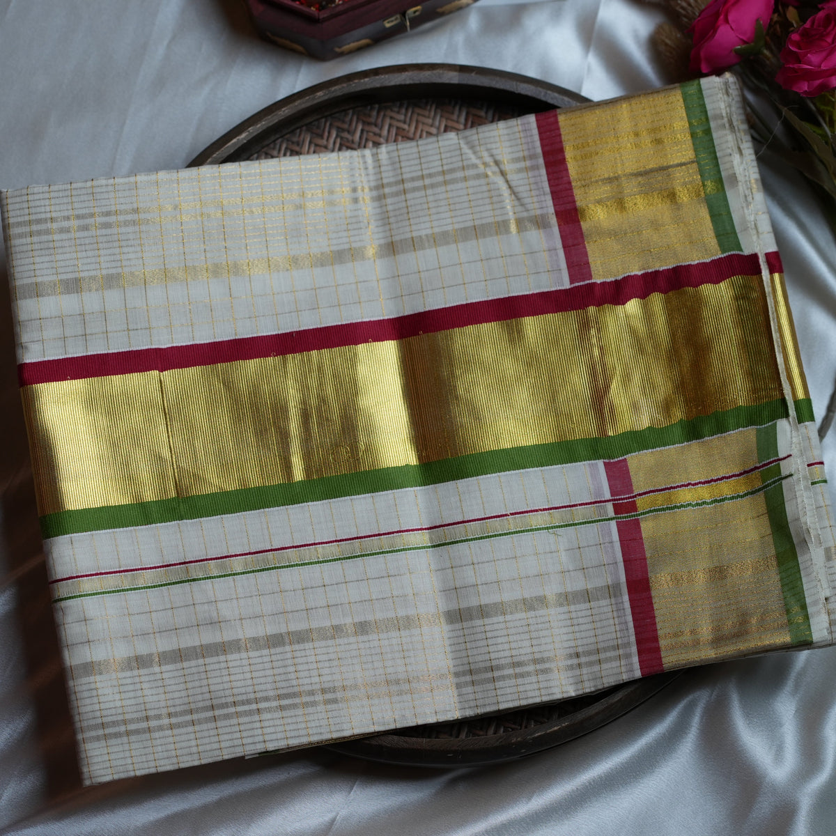 Festive Grid & Tri-Color Majesty : The Premium Pure Cotton Kerala Saree in Red, Green & Gold 🌿 - SAROYA
