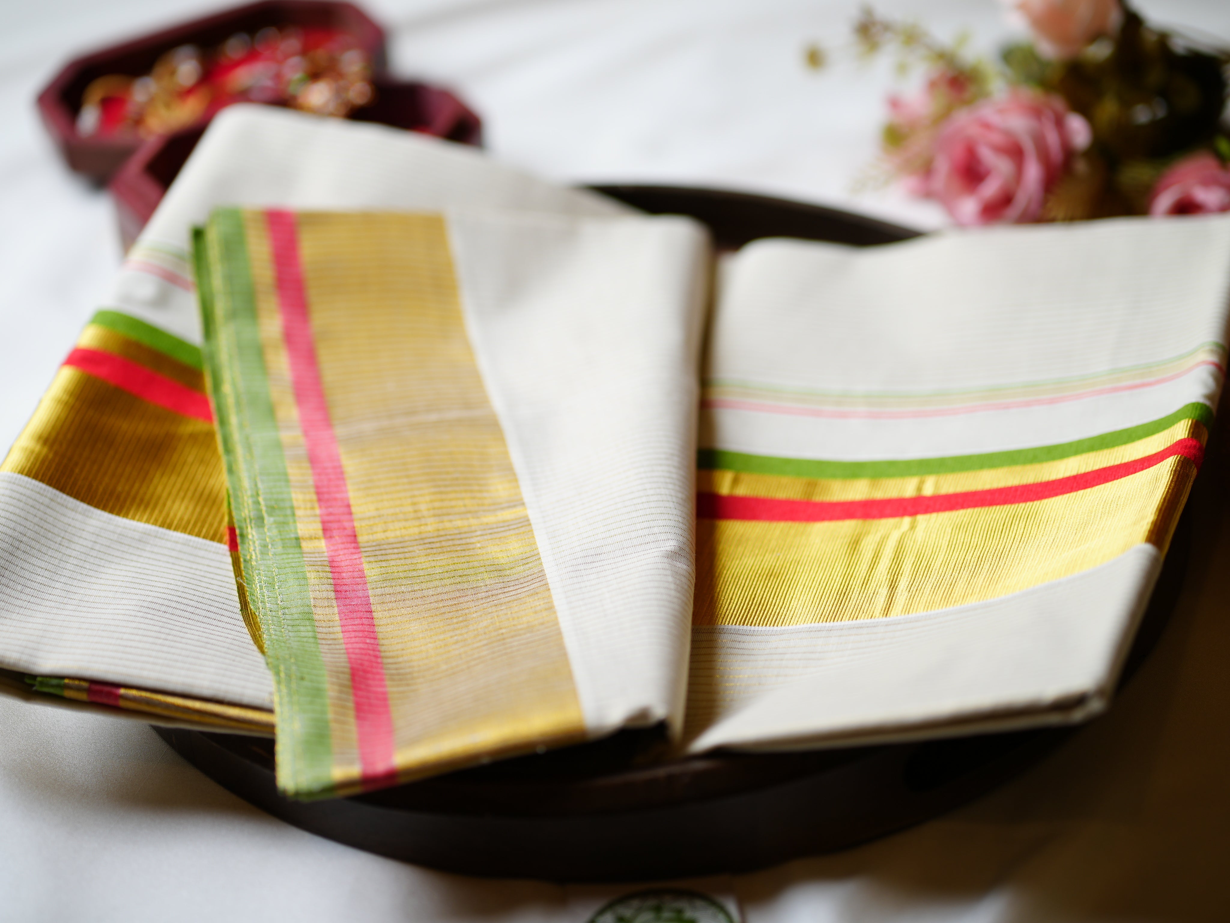 🌿 Festive Harmony: The Premium Pure Cotton Tri-Stripe Kerala Saree 🌿 - SAROYA