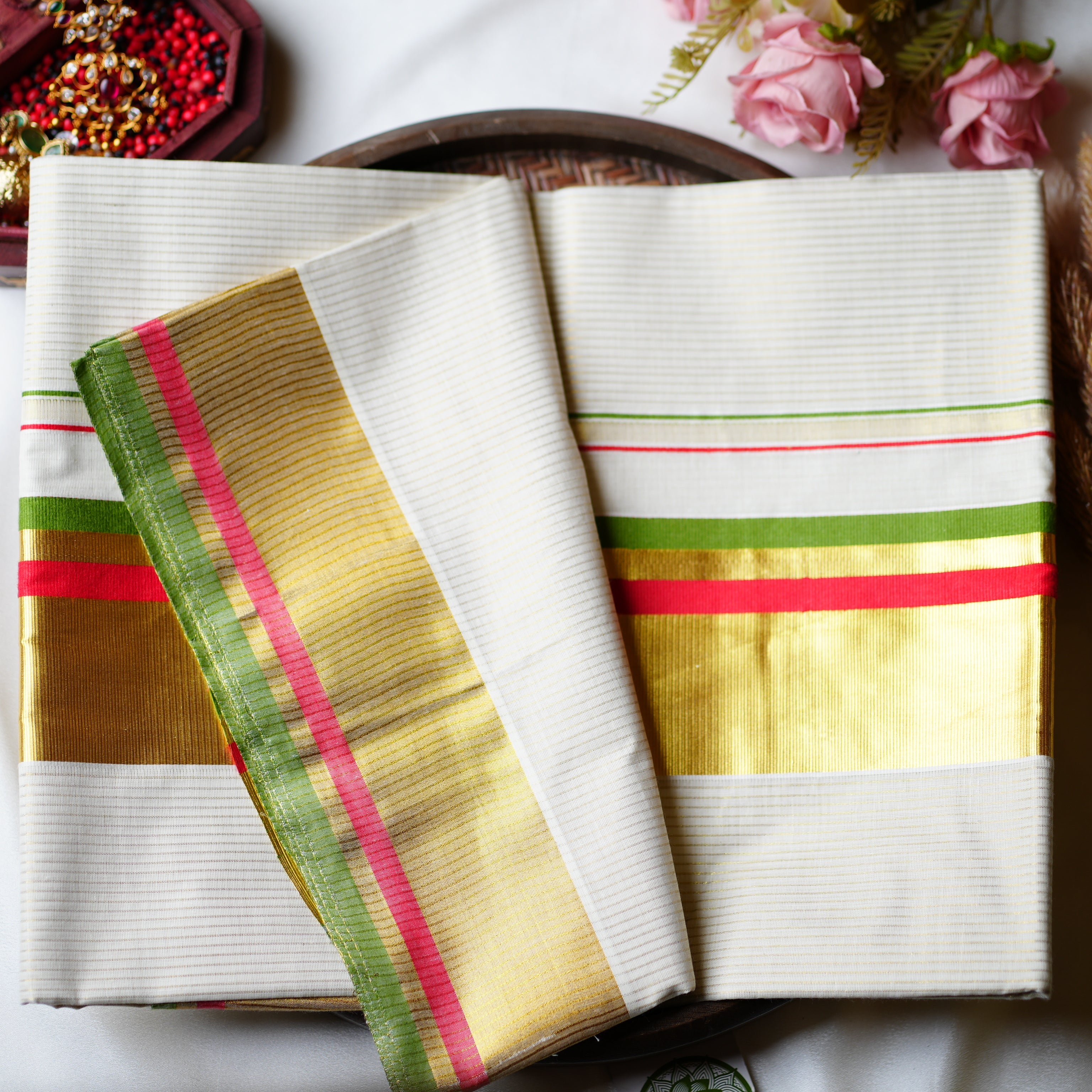 🌿 Festive Harmony: The Premium Pure Cotton Tri-Stripe Kerala Saree 🌿 - SAROYA