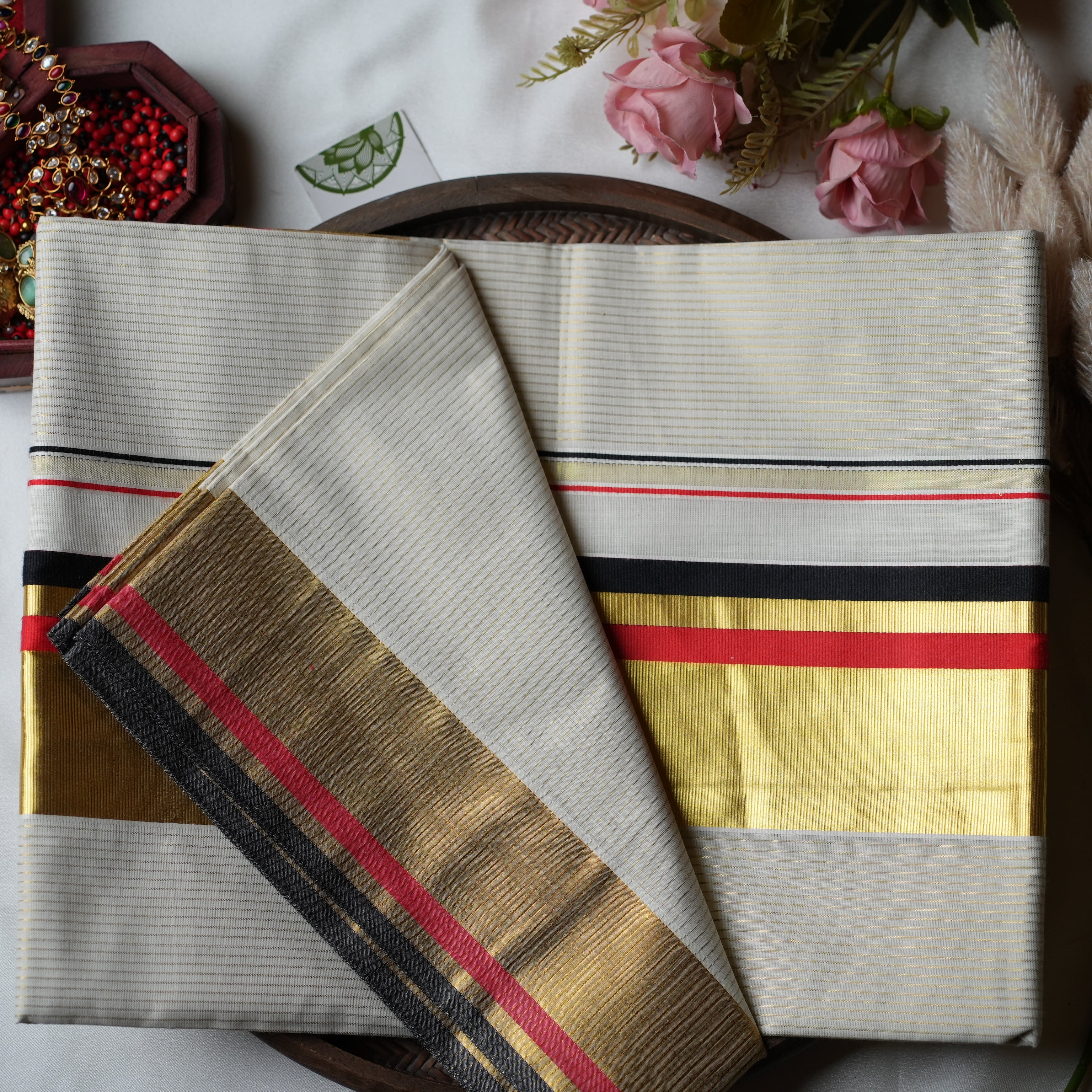 Festive Horizon: The Premium Pure Cotton Tri-Stripe Kerala Saree 🏮 - SAROYA