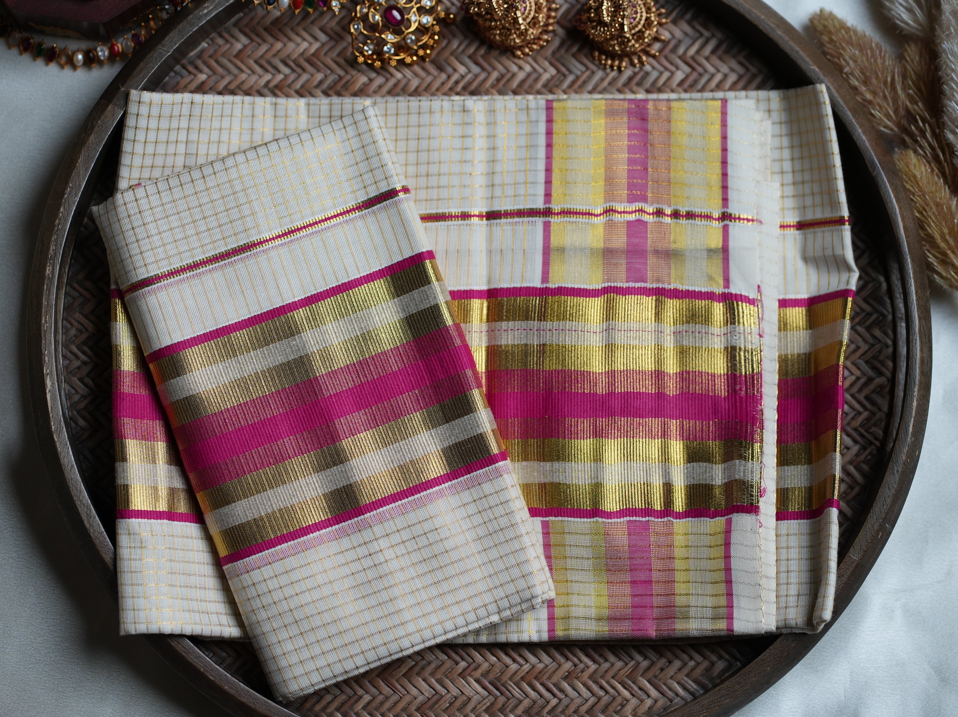 🌺 Magenta Pink & Gold Checked Cotton Kerala Single Set Mundu ✨ - SAROYA