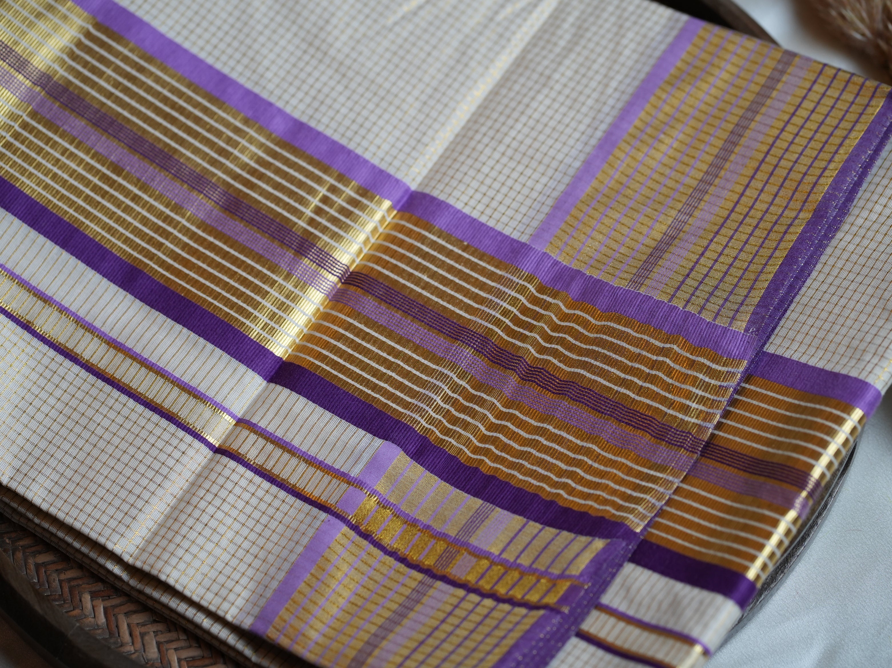 Majestic Purple & Gold Handloom Replica Kerala Saree - SAROYA