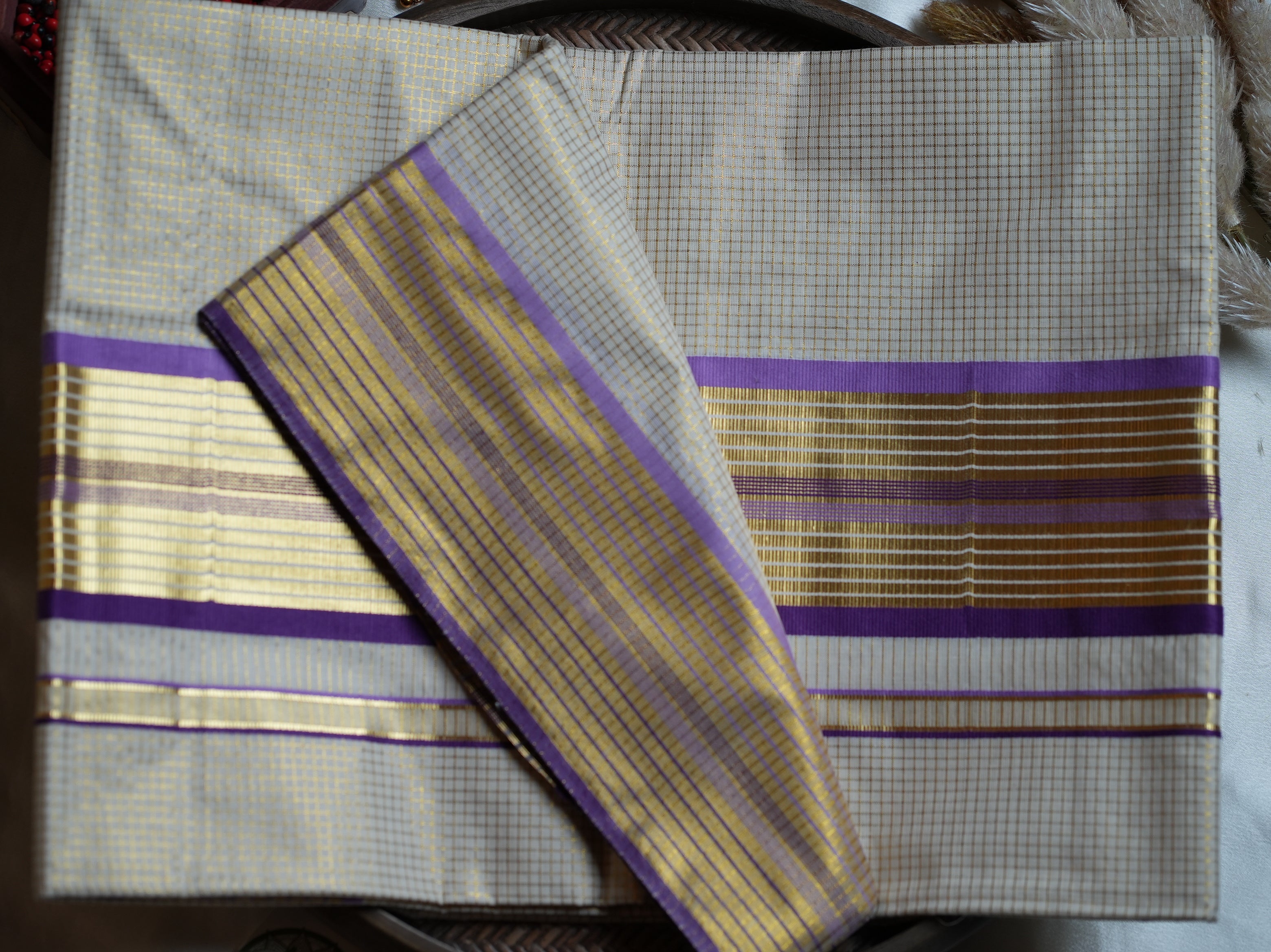 Majestic Purple & Gold Handloom Replica Kerala Saree - SAROYA