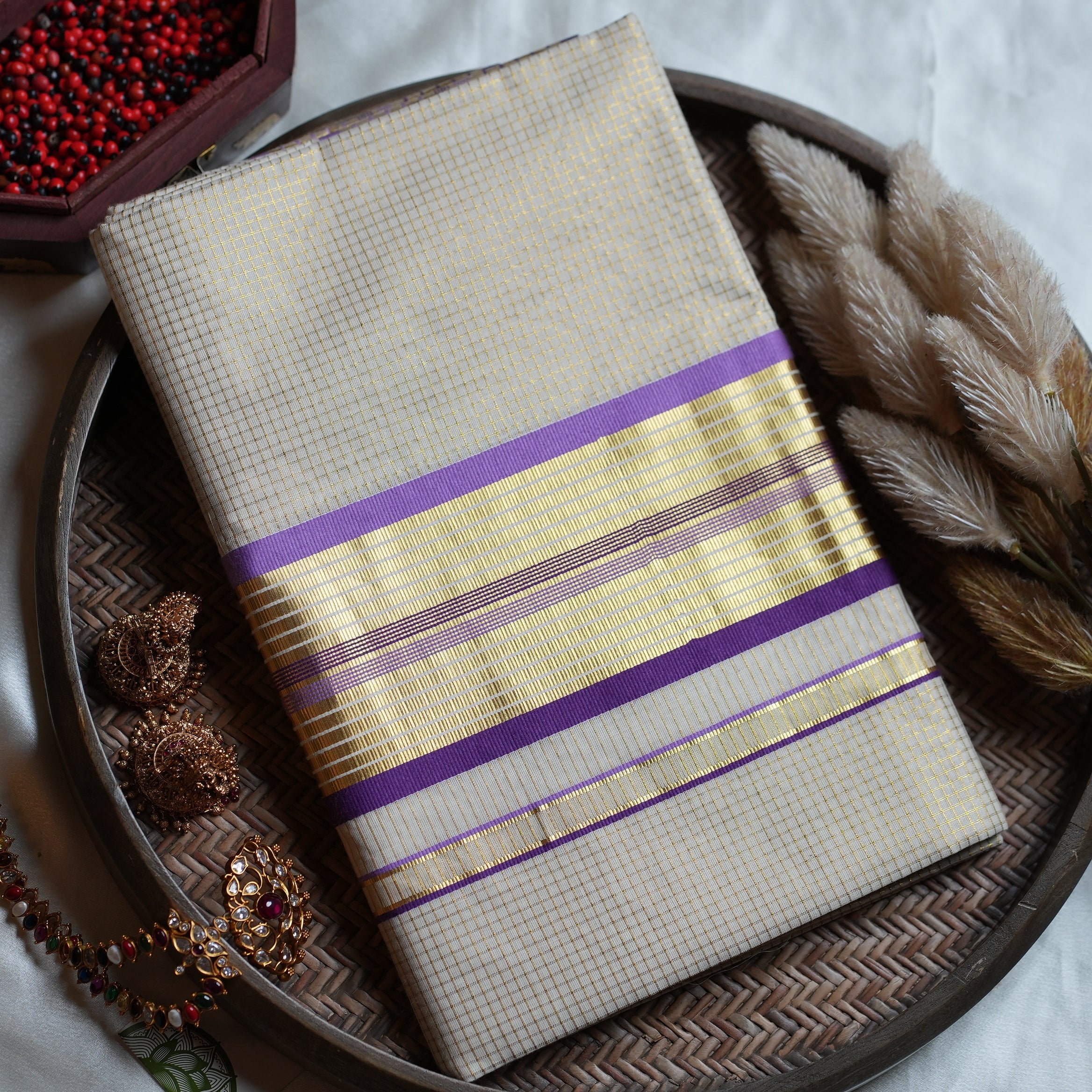 Majestic Purple & Gold Handloom Replica Kerala Saree - SAROYA