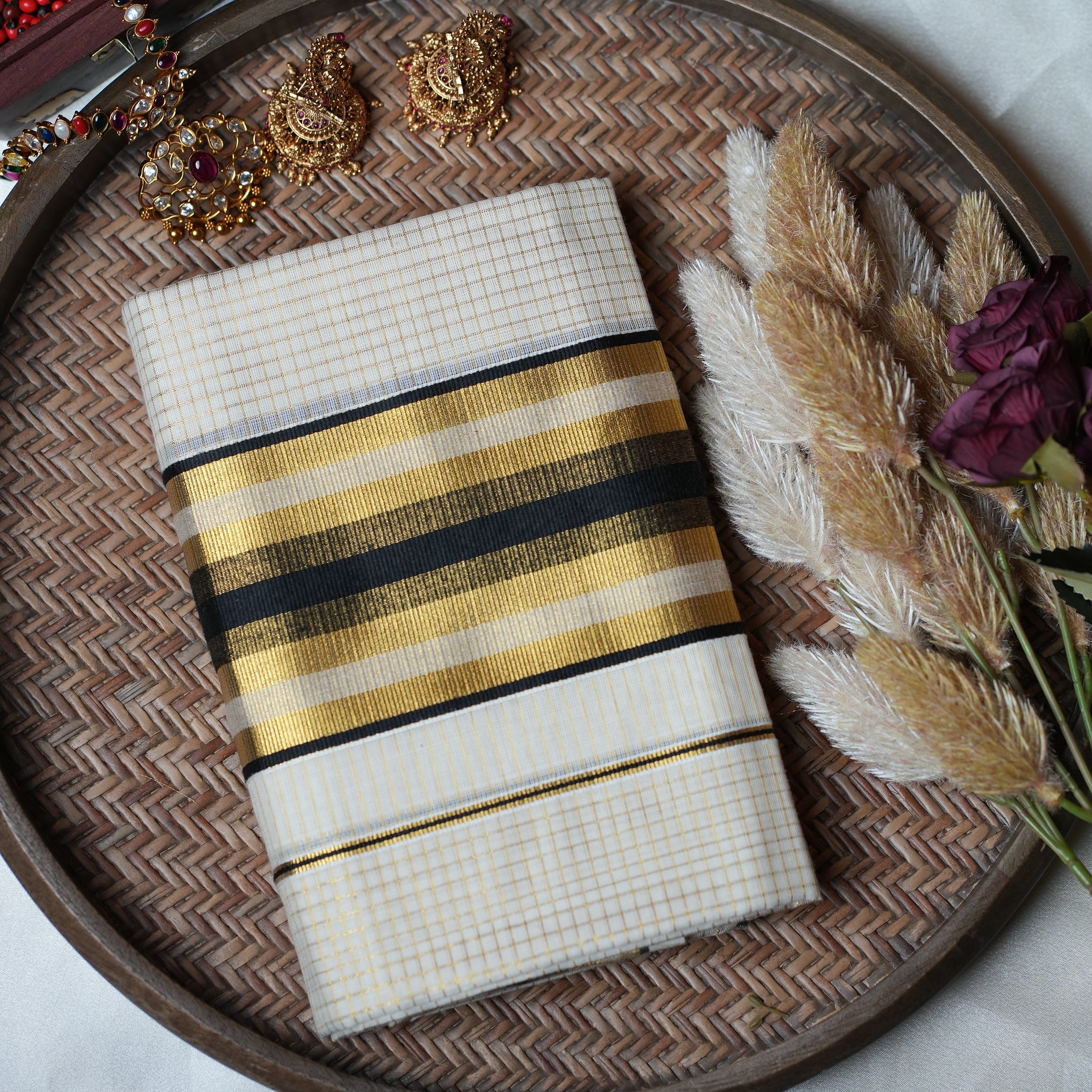 🌟 Metallic Gold & Midnight Black: Premium Checkered Cotton Kerala Single Set Mundu ✨ - SAROYA