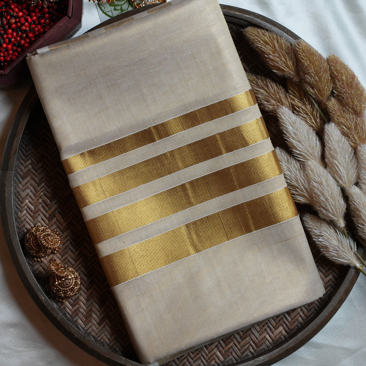 ✨ Metallic Gold Tissue Kerala Saree with Striped Kasavu Pallu & Border 🌟 - SAROYA