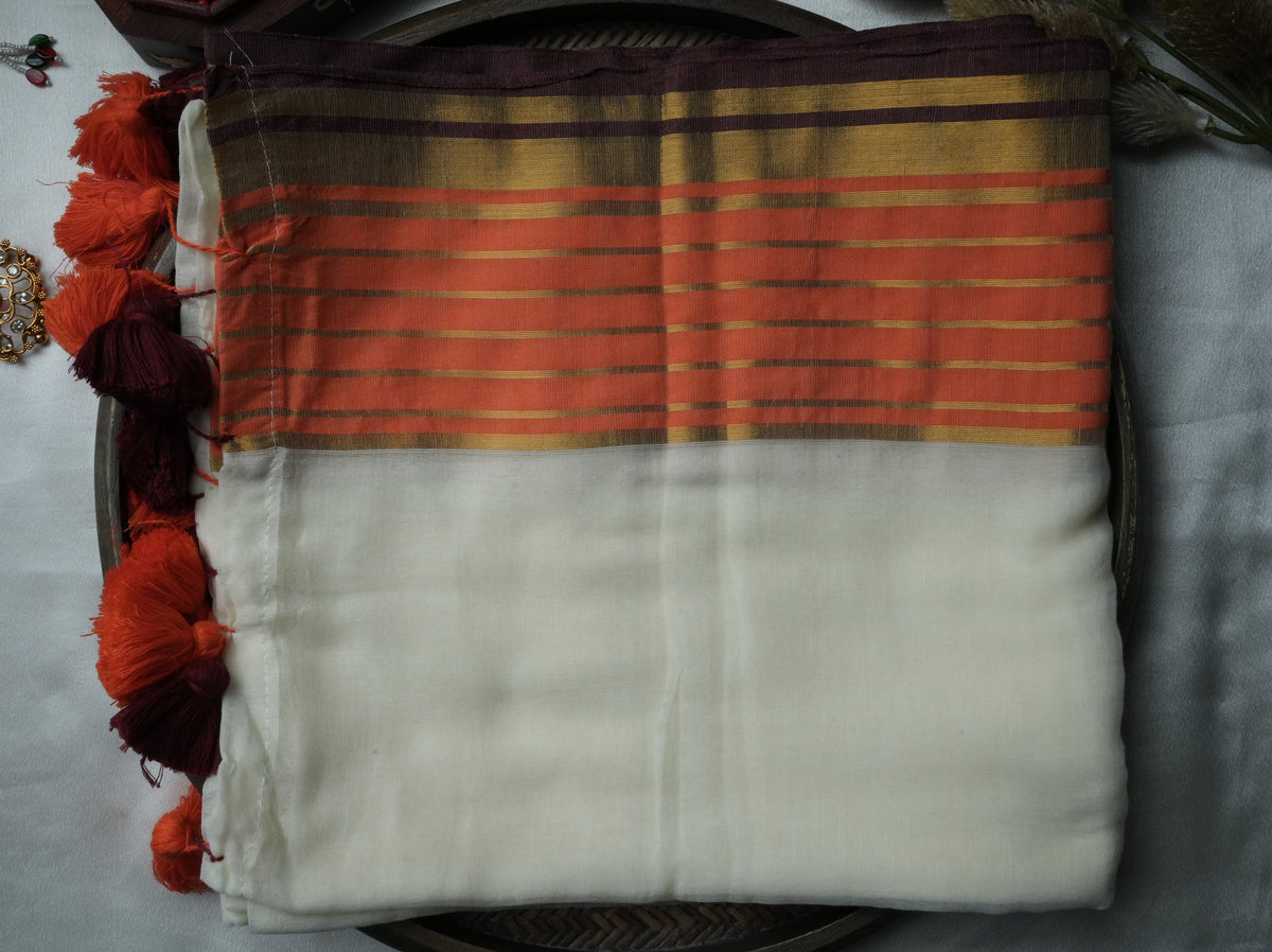 🤍 Off-White Pure Mul Cotton Saree with Rust-Orange & Maroon Striped Zari Border ✨🪡 - SAROYA