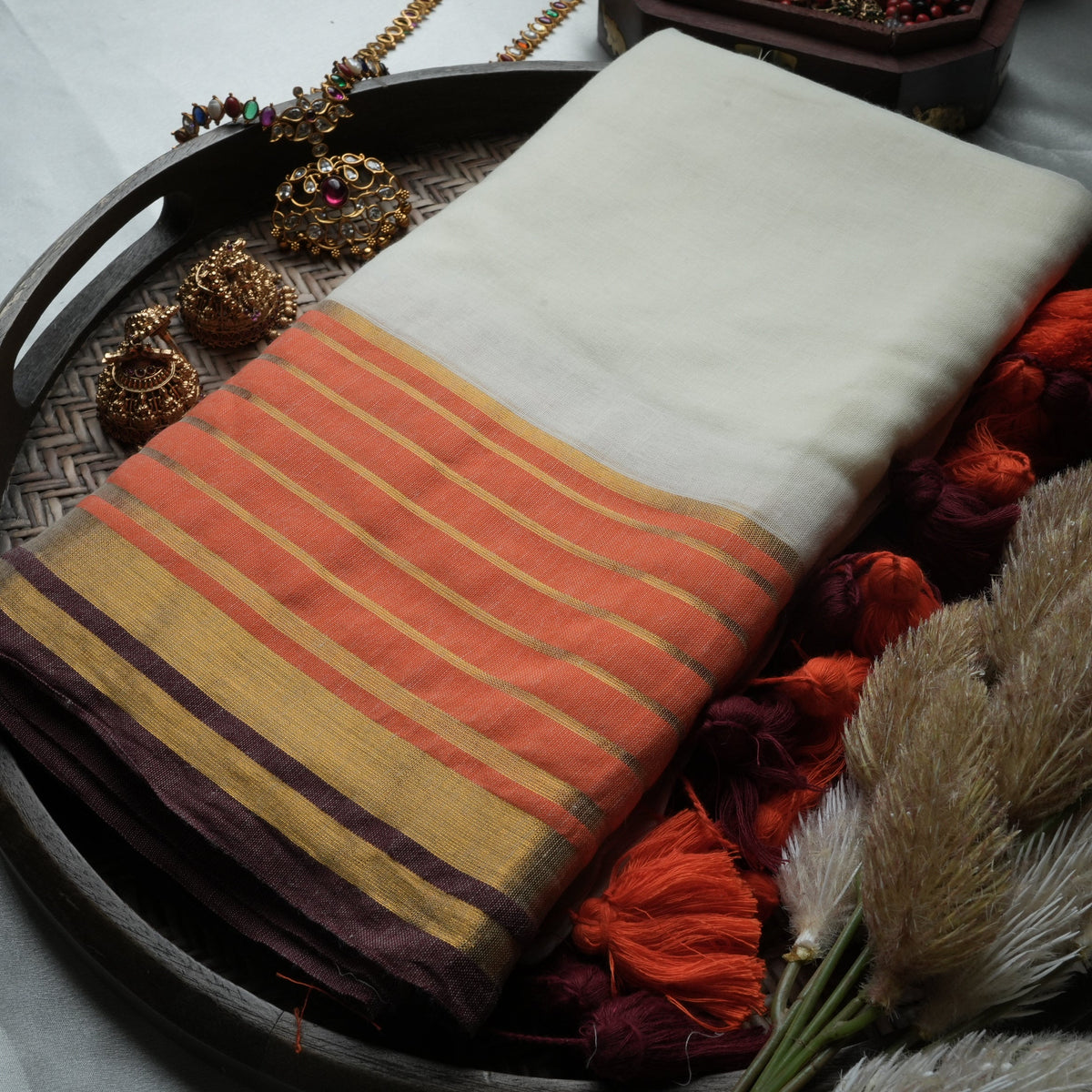 🤍 Off-White Pure Mul Cotton Saree with Rust-Orange & Maroon Striped Zari Border ✨🪡 - SAROYA
