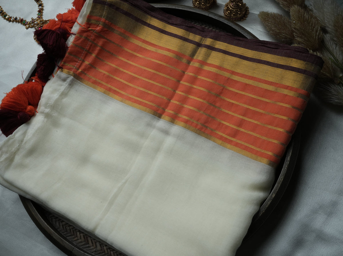 🤍 Off-White Pure Mul Cotton Saree with Rust-Orange & Maroon Striped Zari Border ✨🪡 - SAROYA