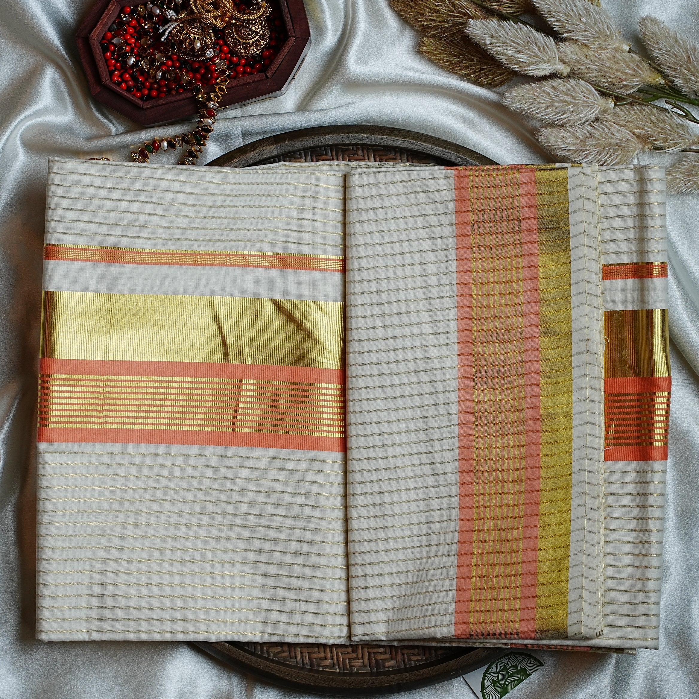 🍑 Pastel Peach & Shimmering Gold Pinstripes: The Premium Cotton Kerala Set Saree 🍑 - SAROYA