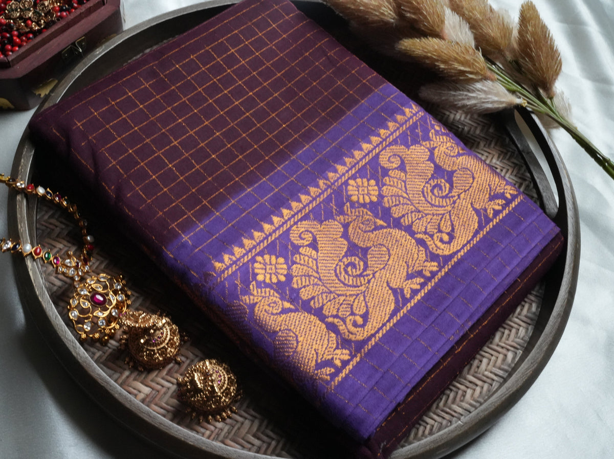 🔮 Plum Wine & Royal Purple Zari Check Sungudi Cotton Saree 🌟 - SAROYA