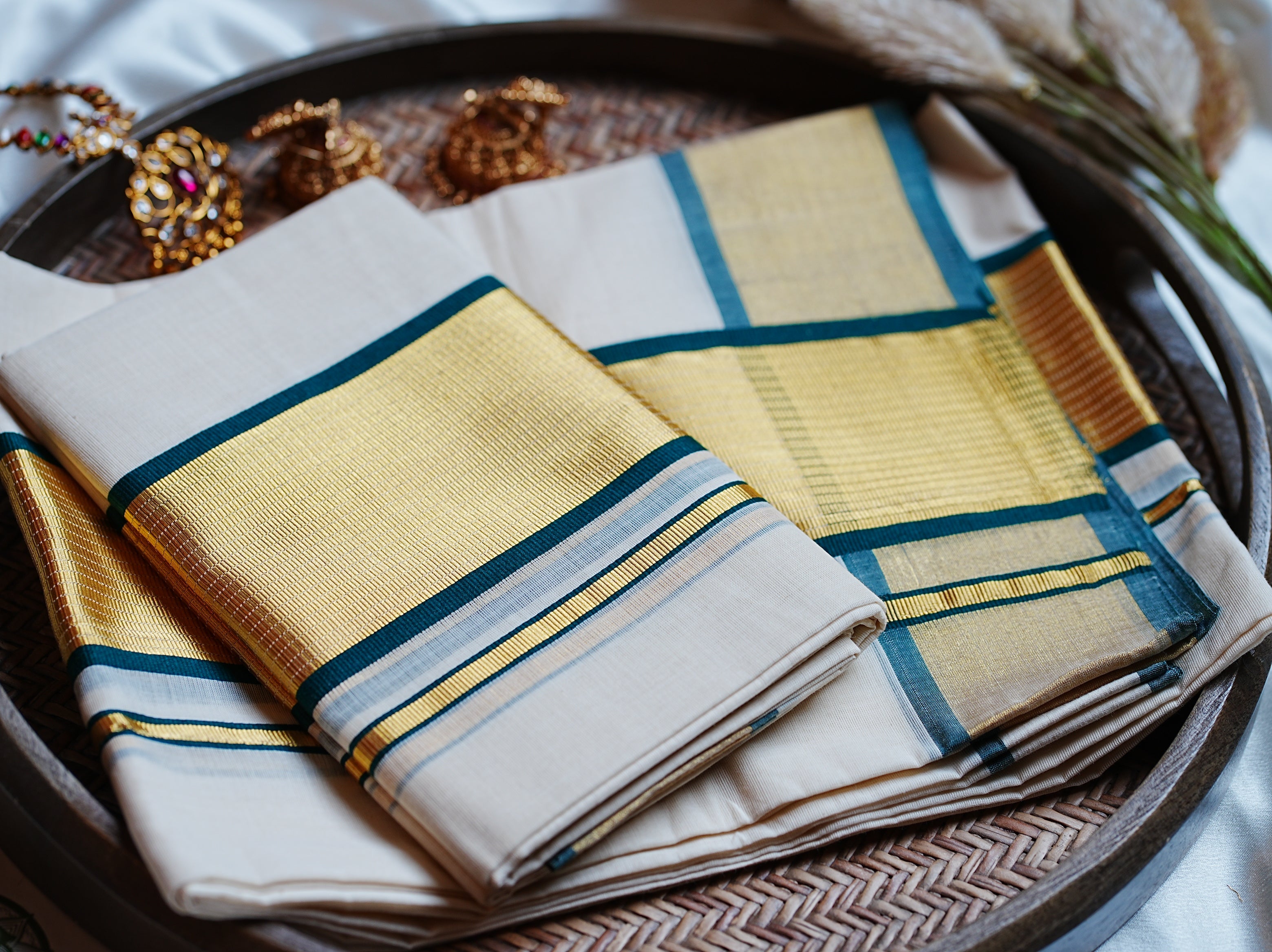 Premium Balaramapuram Unakkapavu Pure Cotton Handloom Set Mundu with Bottle Green Stripes - SAROYA