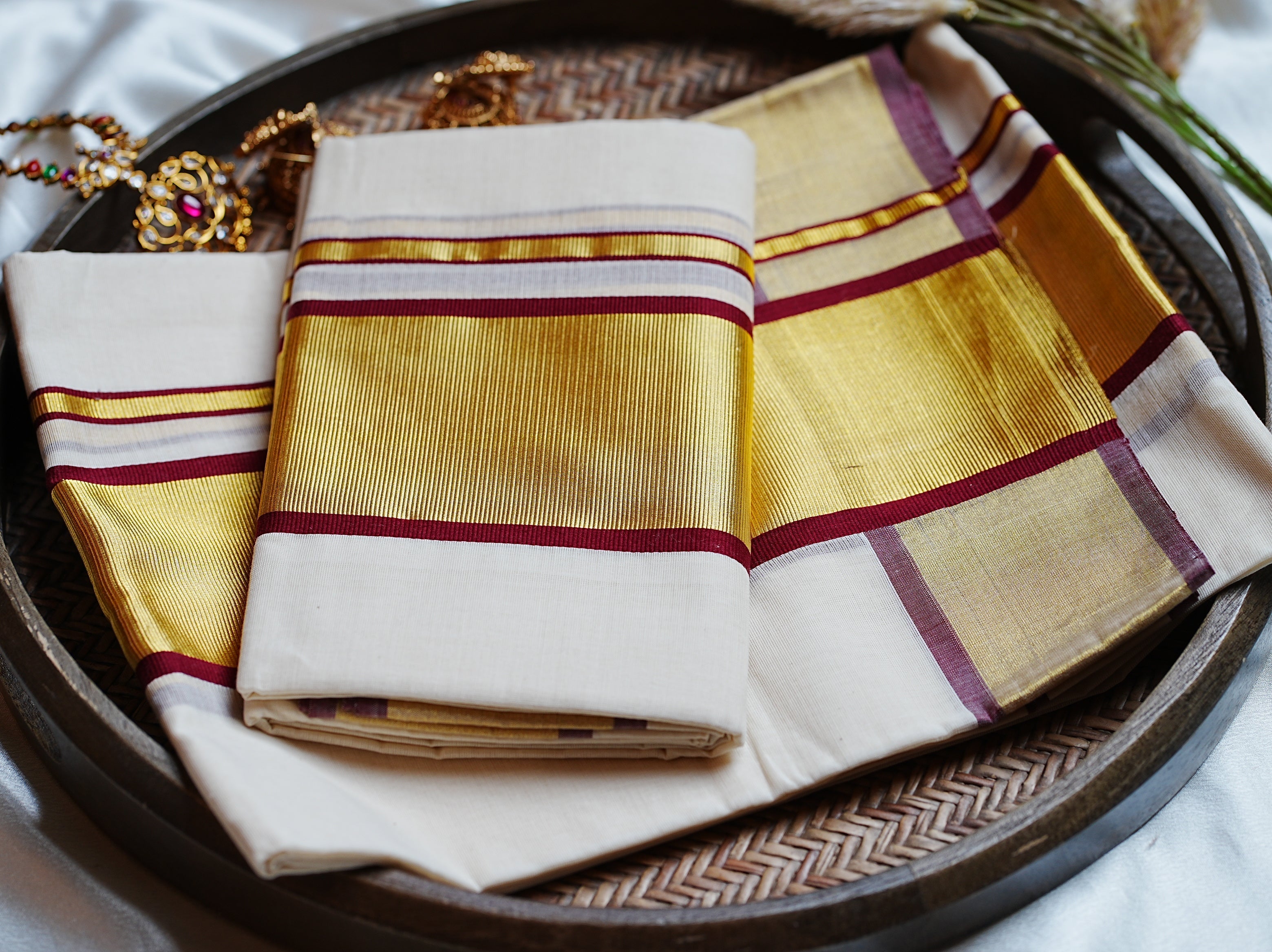 Premium Balaramapuram Unakkapavu Pure Cotton Handloom Set Mundu with Regal Maroon Stripes - SAROYA