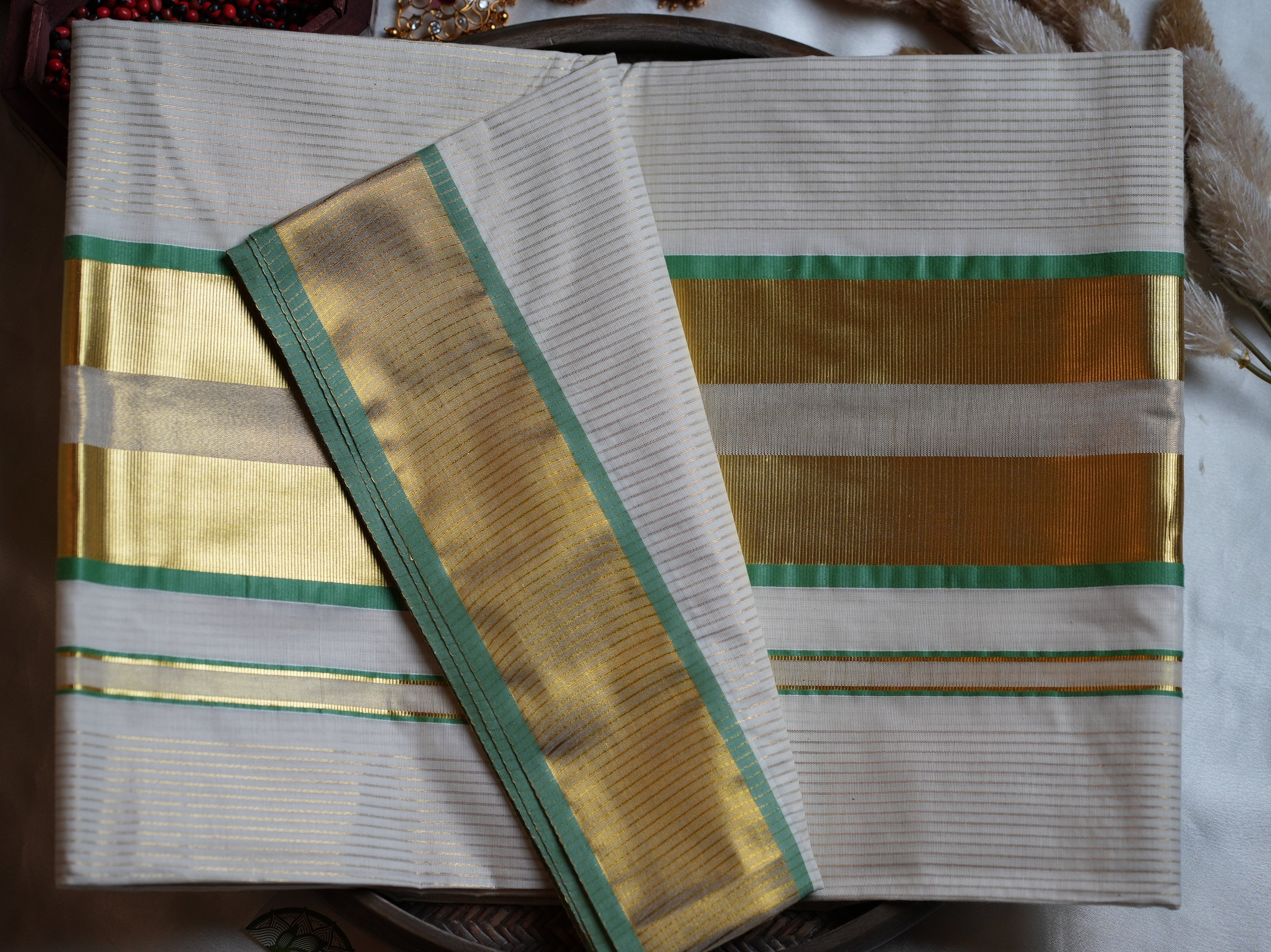 🌿 Premium Cotton Stripe Kerala Saree with Emerald Green & Gold Kasavu Border ✨ - SAROYA