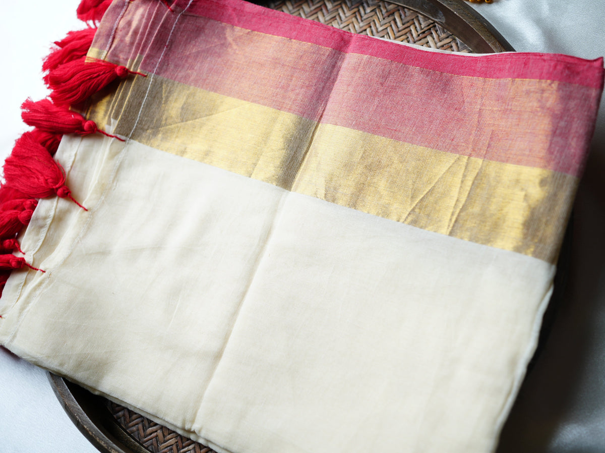 🤍 Pristine Ivory Pure Mul Cotton Saree with Crimson Red & Gold Zari Border ✨❤️ - SAROYA