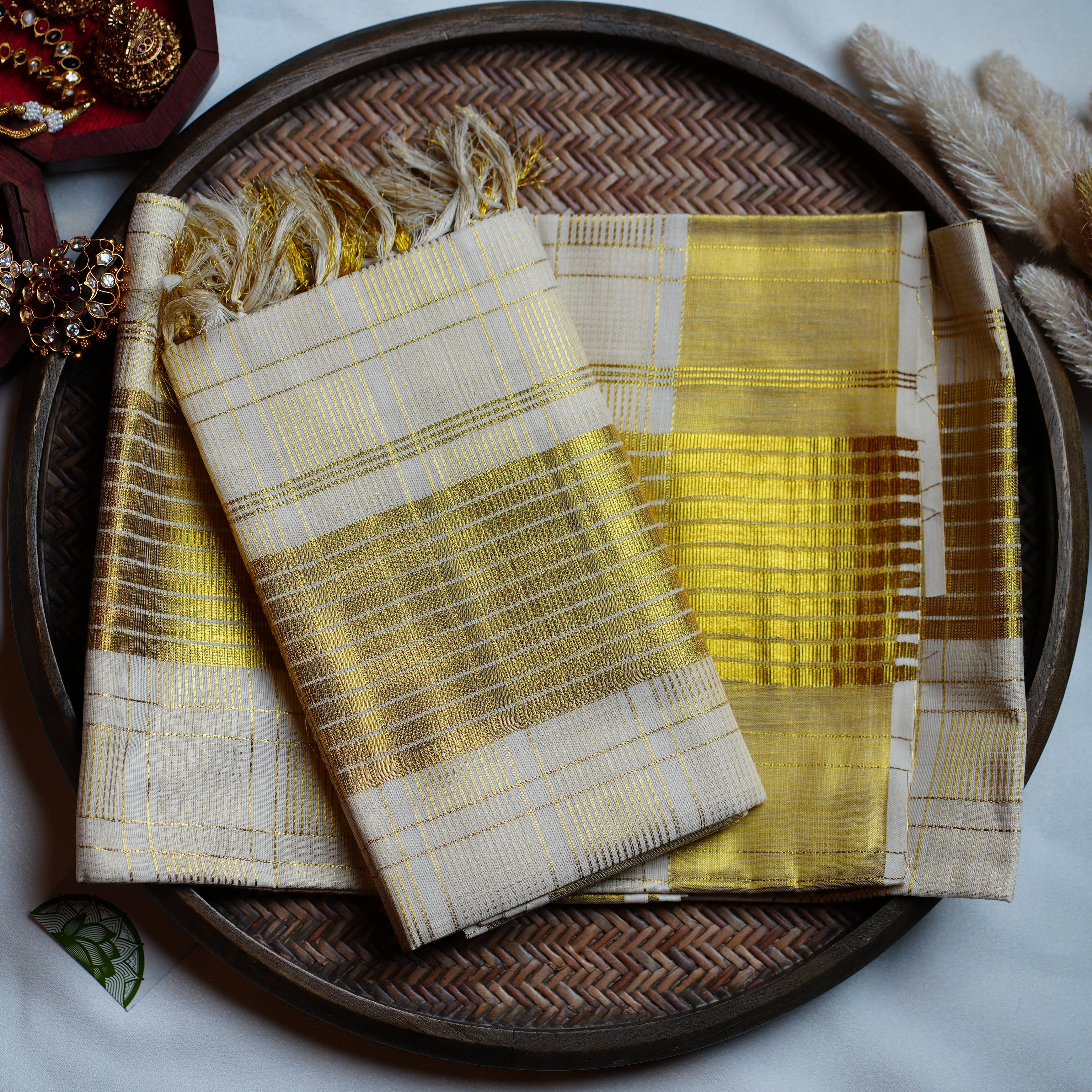 ✨ Pure Gold Lattice & Shimmering Grid: The Premium Tissue Kerala Set Mundu ✨ - SAROYA
