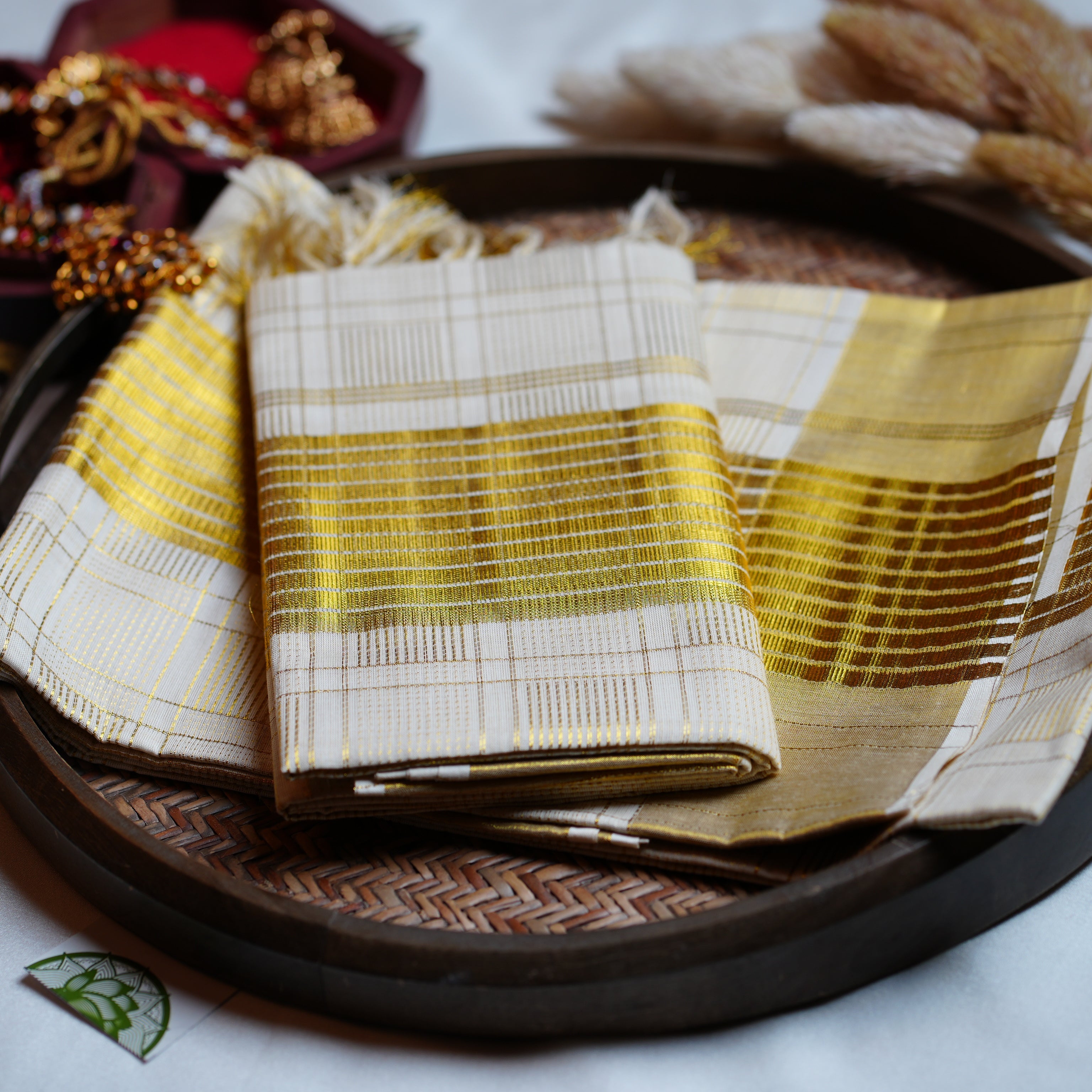 ✨ Pure Gold Lattice & Shimmering Grid: The Premium Tissue Kerala Set Mundu ✨ - SAROYA