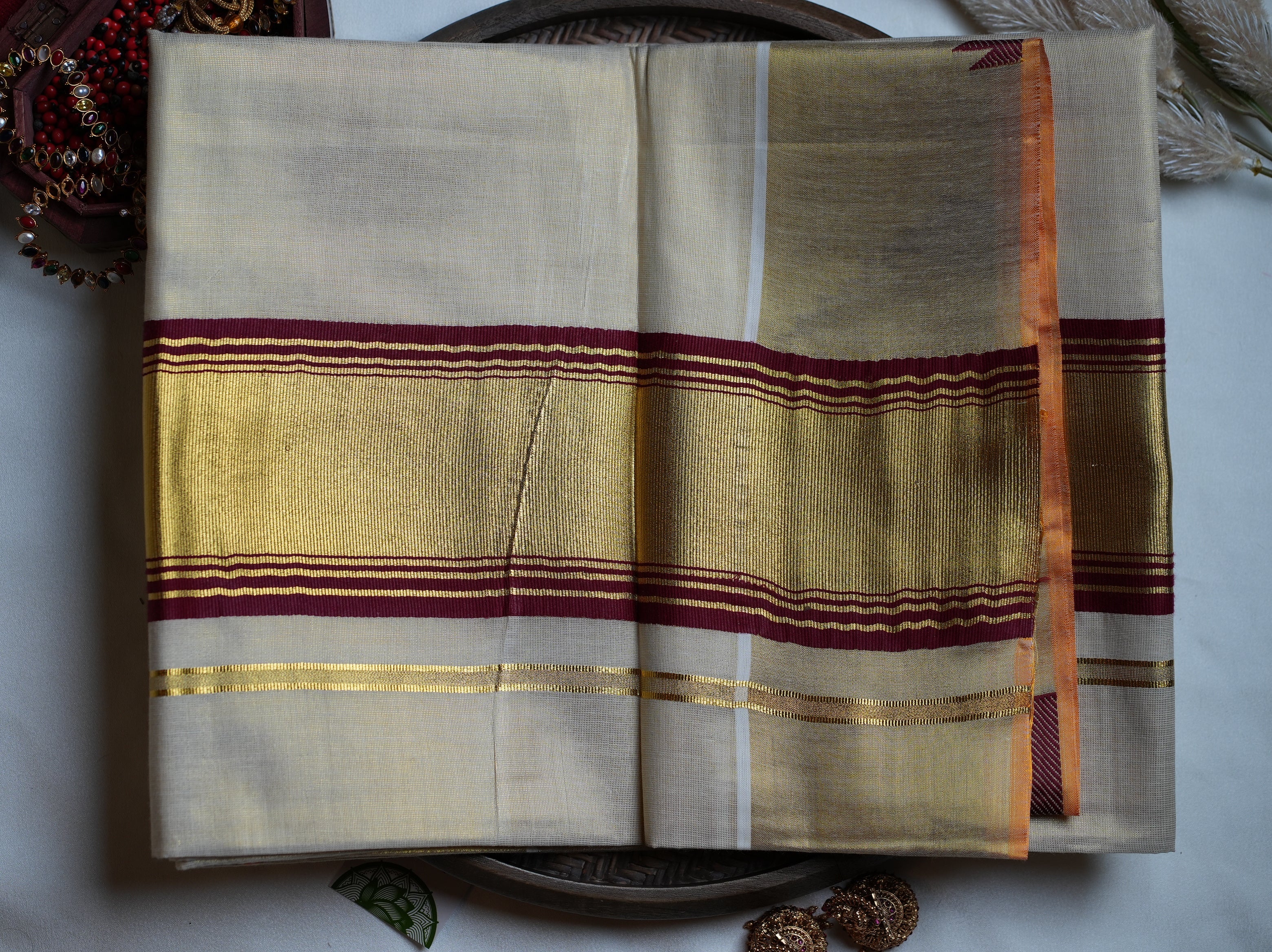 🌹 Regal Maroon & Shimmering Kasavu: The Premium Tissue Kerala Saree ✨ - SAROYA