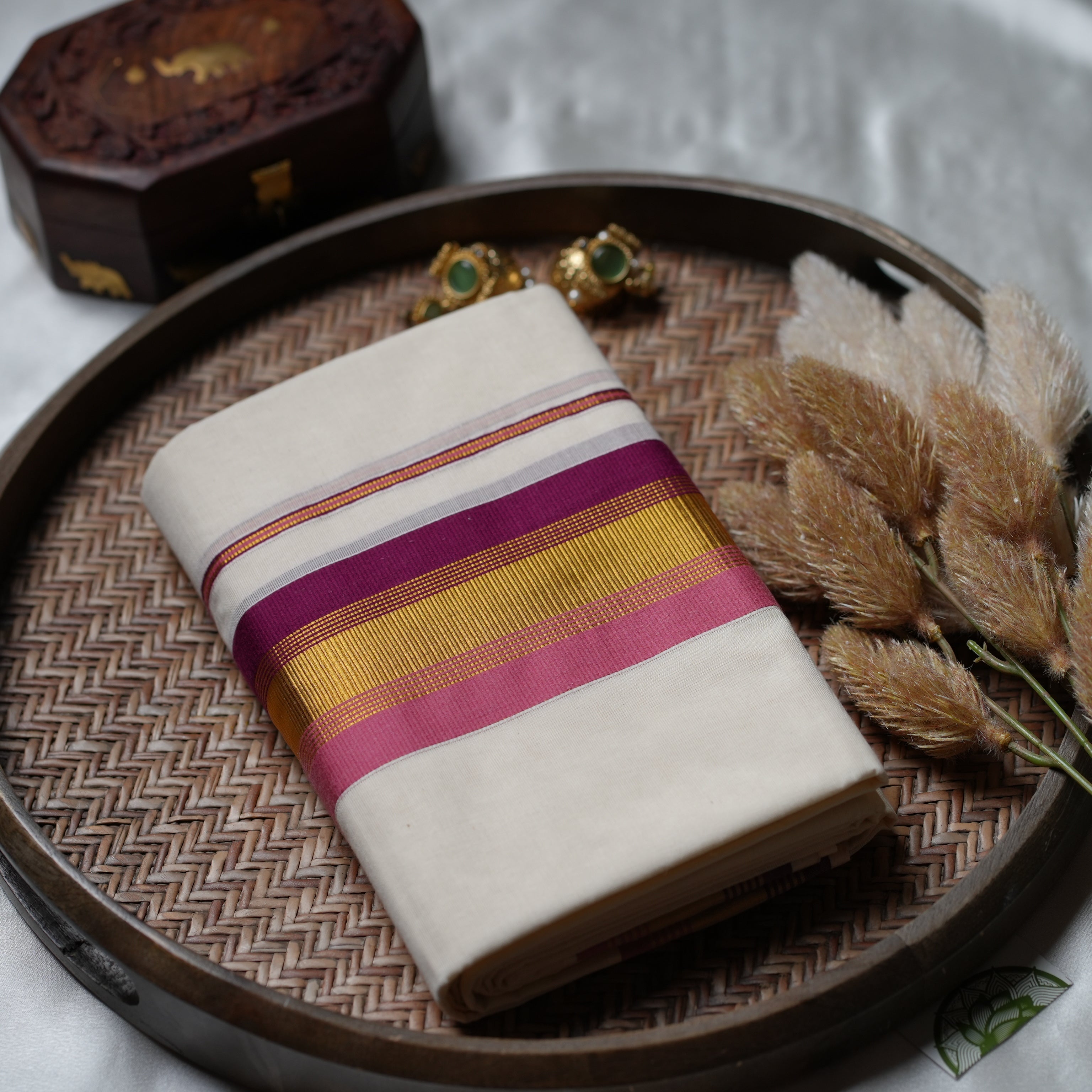 🌸 Rose Gold & Wine Harmony: The Elegant Pastel-Stripe Kerala Set Mundu 🌸 - SAROYA