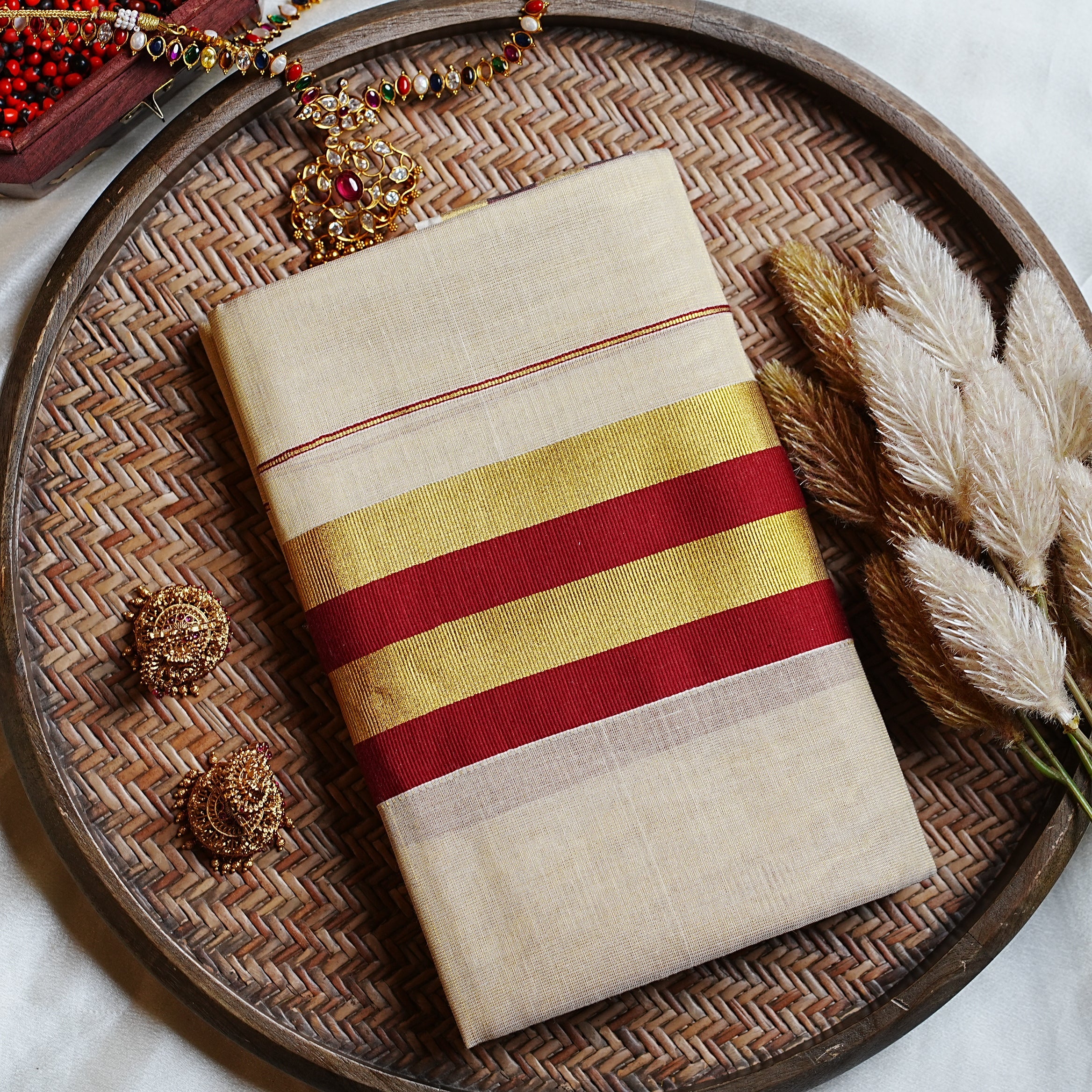 ✨ Shimmering Maroon & Grand Kasavu Tissue Kerala Single Set Mundu 🌾 - SAROYA