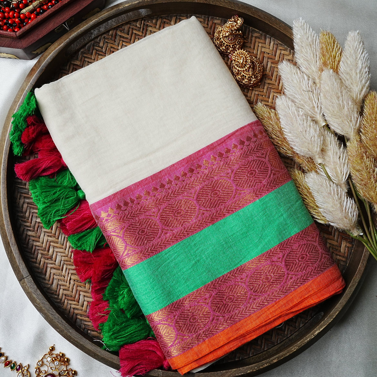🌸 Soft Mul Cotton Saree with Magenta, Emerald Green & Orange Border 💖 - SAROYA