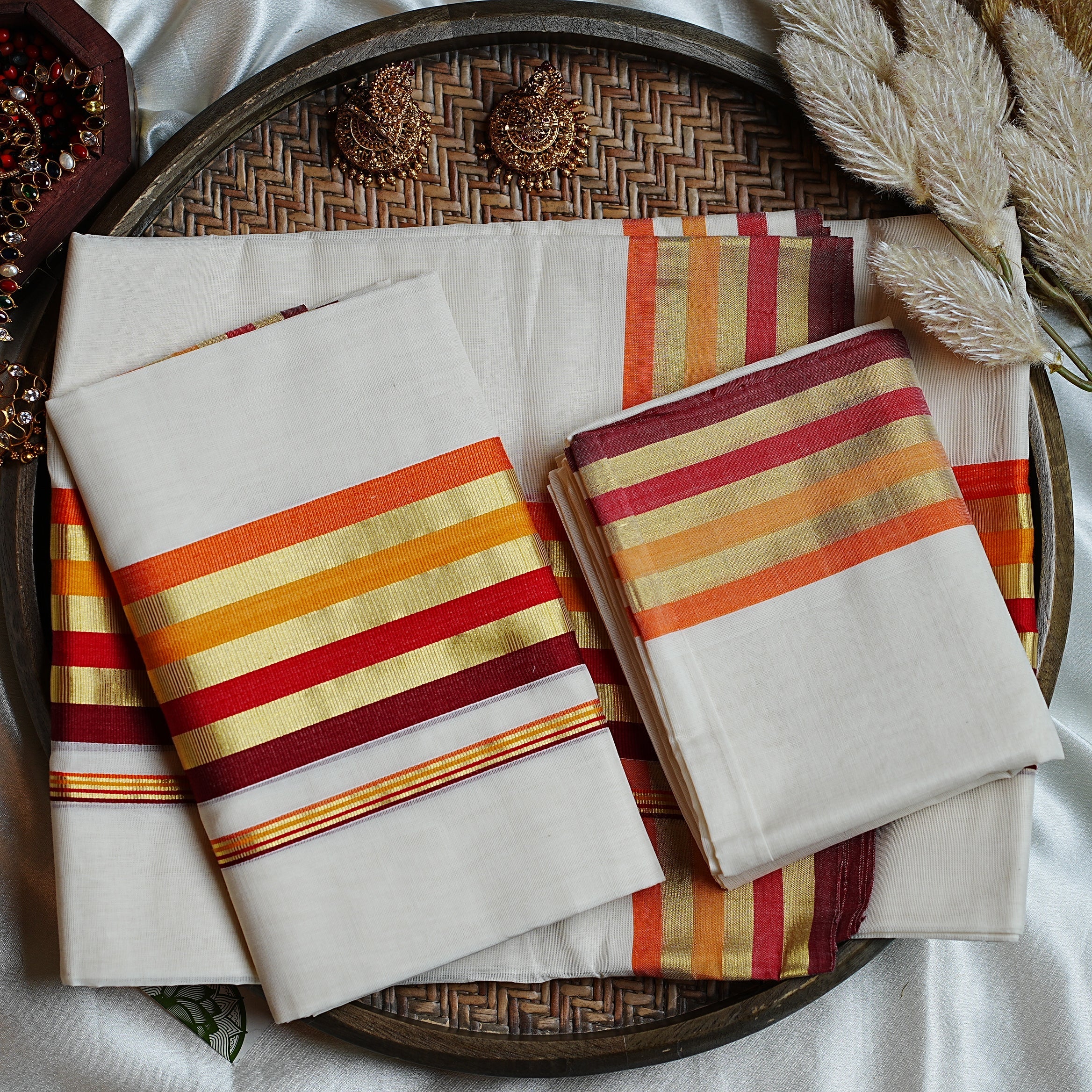 🌅 Sunset Tones & Heritage Weave: The Premium Balaramapuram Unakapavu Handloom Set Mundu 🌅 - SAROYA