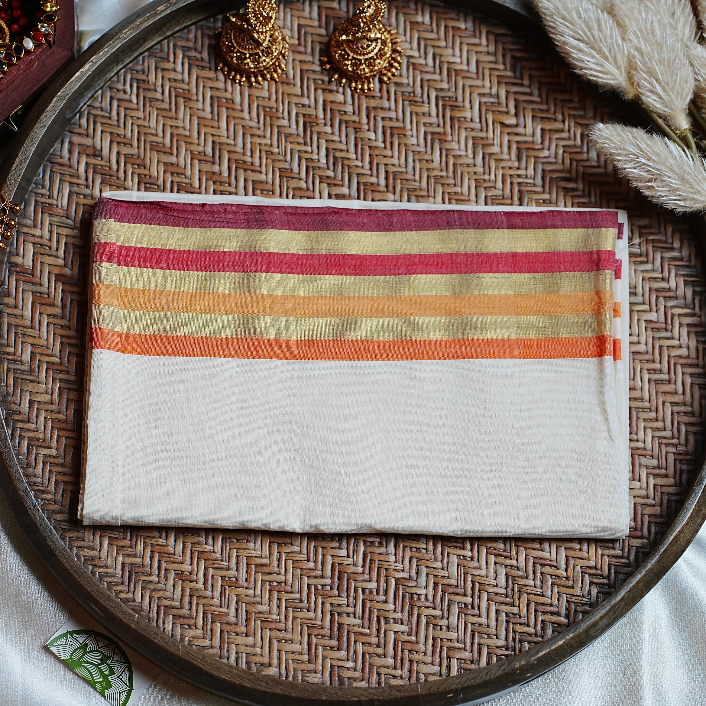 🌅 Sunset Tones & Heritage Weave: The Premium Balaramapuram Unakapavu Handloom Set Mundu 🌅 - SAROYA